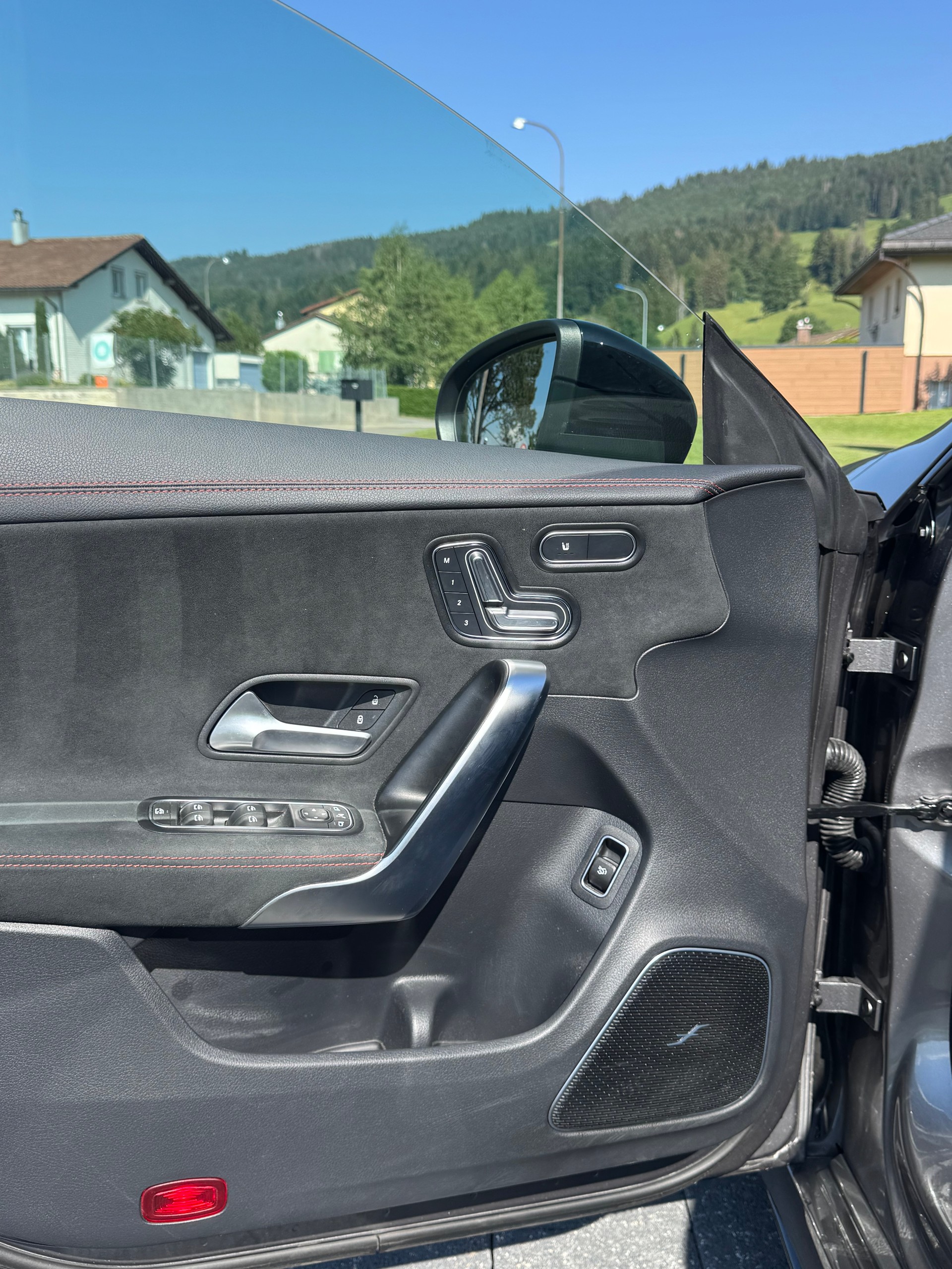 MERCEDES-BENZ CLA 35 AMG 4Matic 8G-DCT-image-9