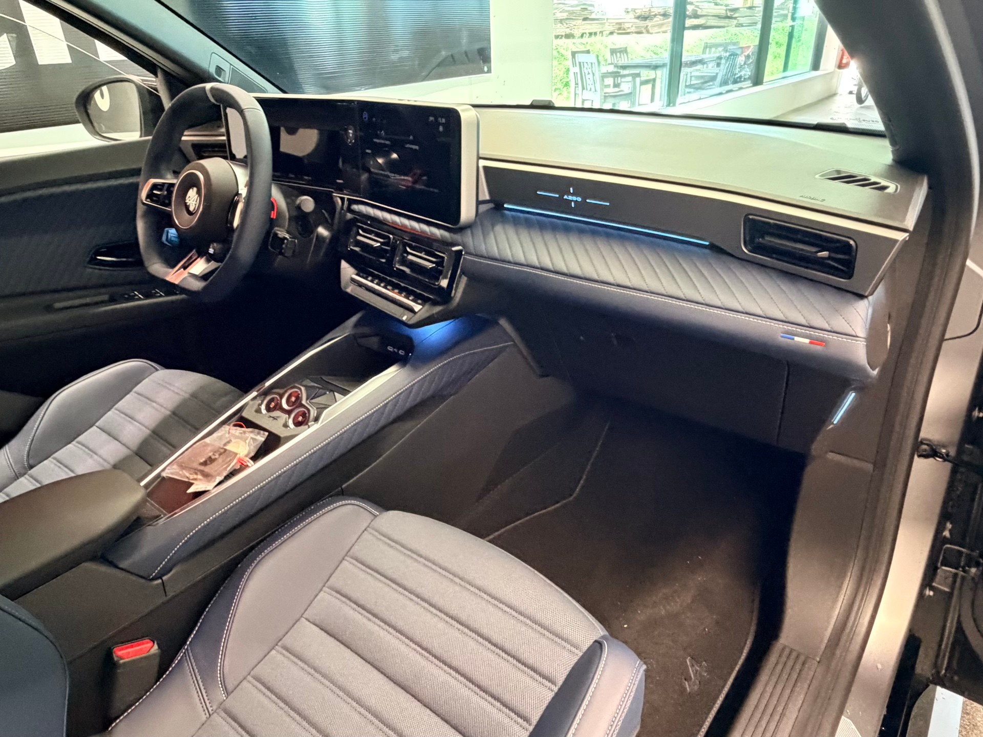 ALPINE A290 220 52kWh GT Performance-image-17
