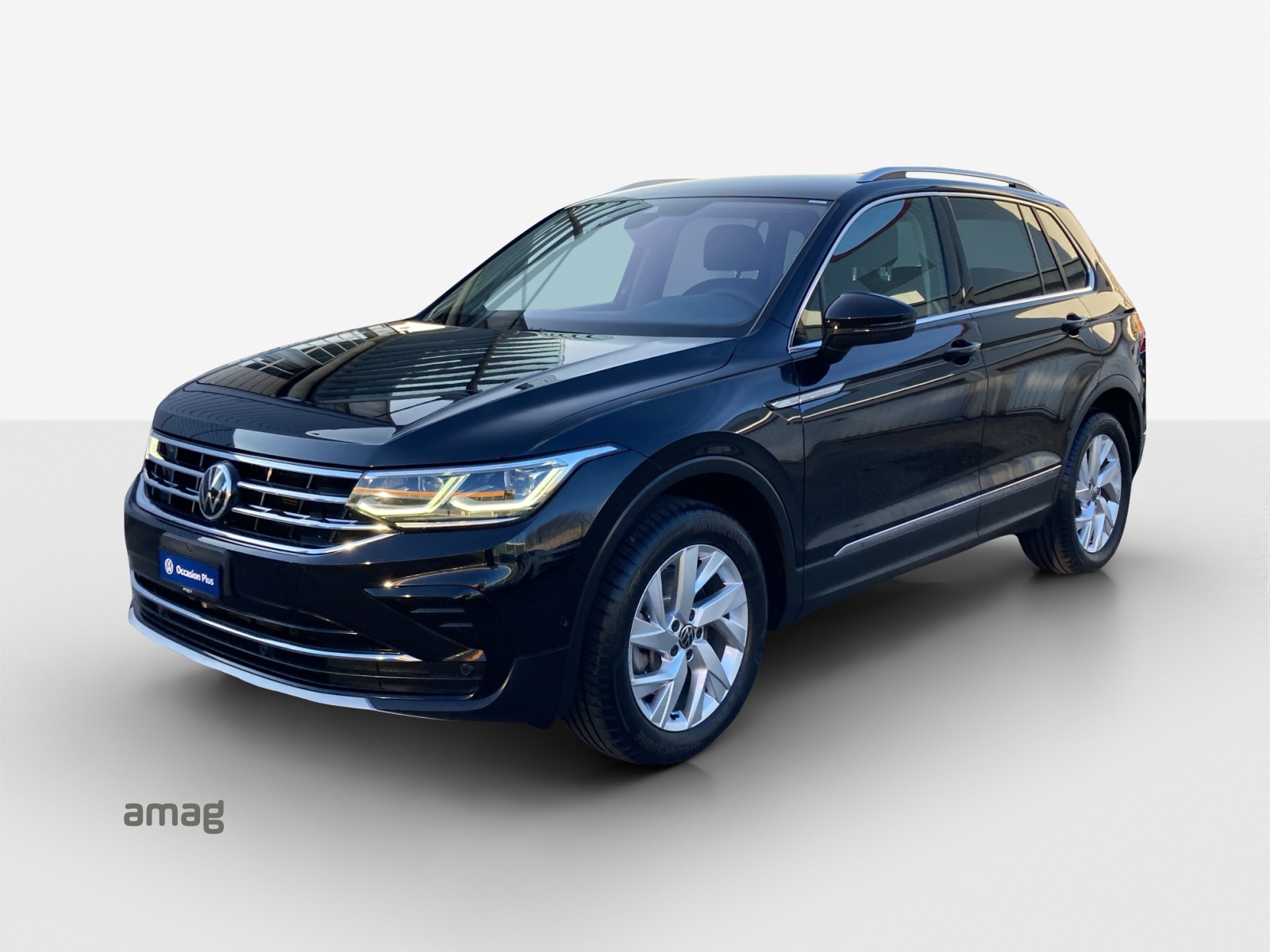 VW Tiguan 2.0 TDI SCR Elegance 4Motion DSG-image-0
