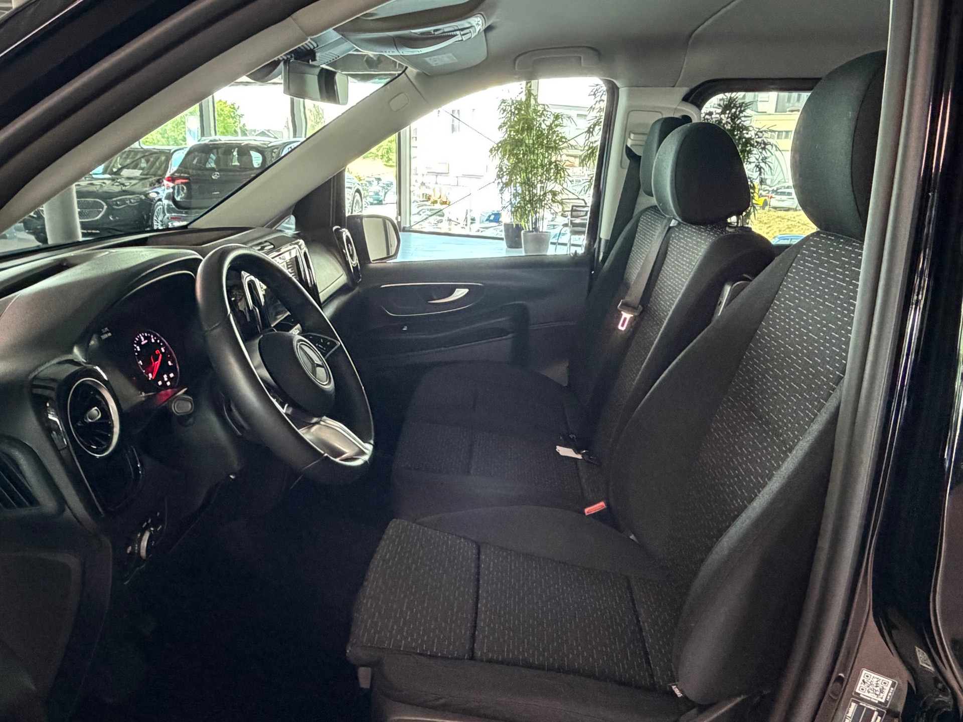 MERCEDES-BENZ Vito 116 CDI 4x4 Tourer SELECT Lang (FL)-image-9