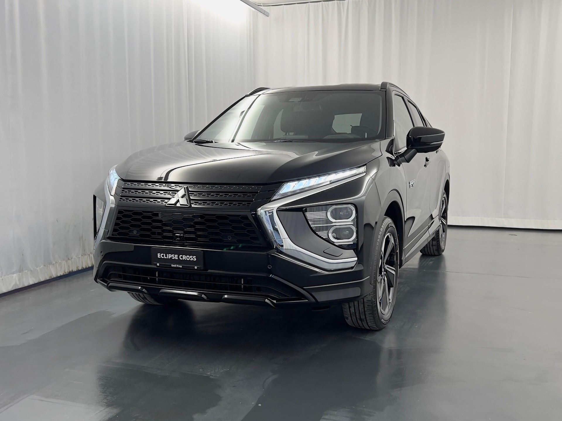 MITSUBISHI Eclipse Cross 2.4 PHEV Instyle 4x4-image-11