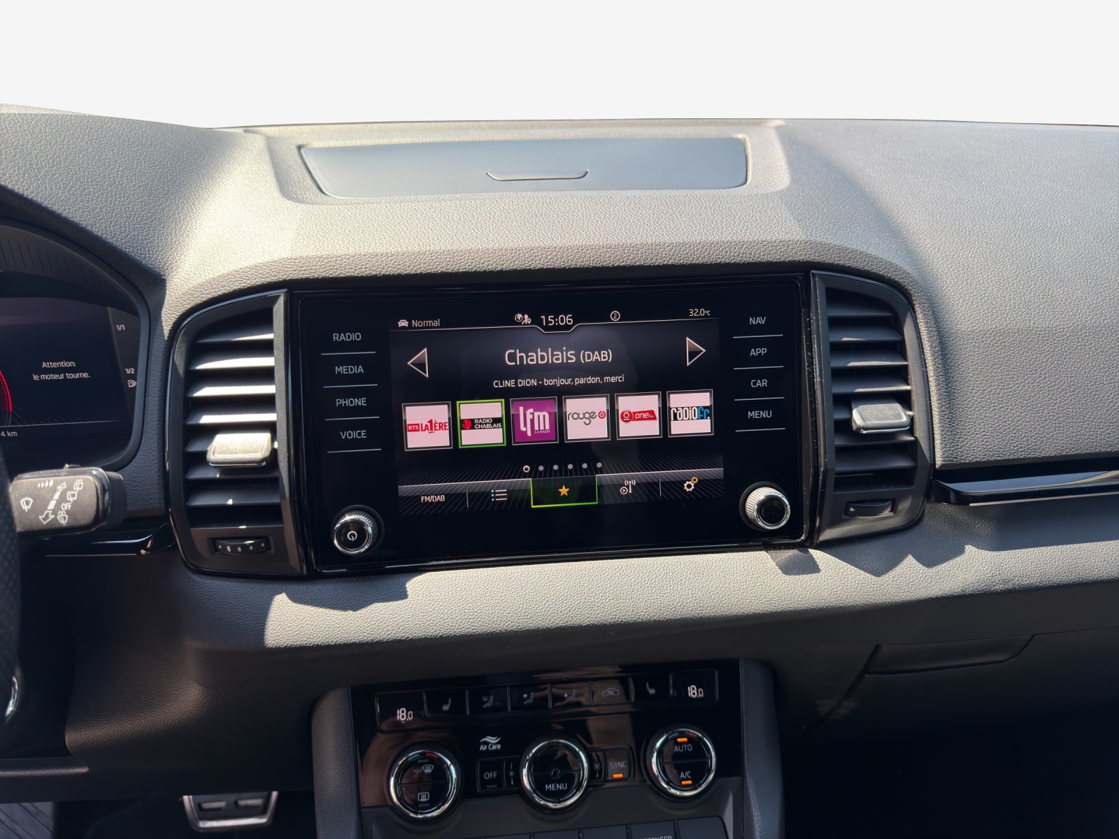 SKODA Karoq 1.5 TSI ACT SportLine DSG-image-10
