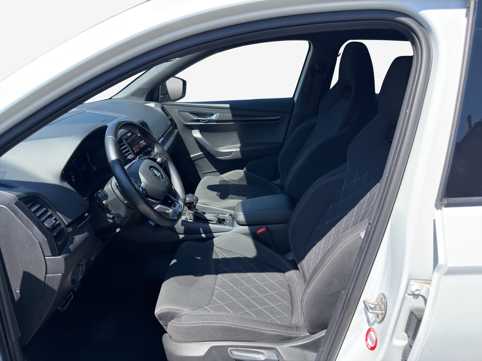SKODA Karoq 1.5 TSI ACT SportLine DSG-image-7