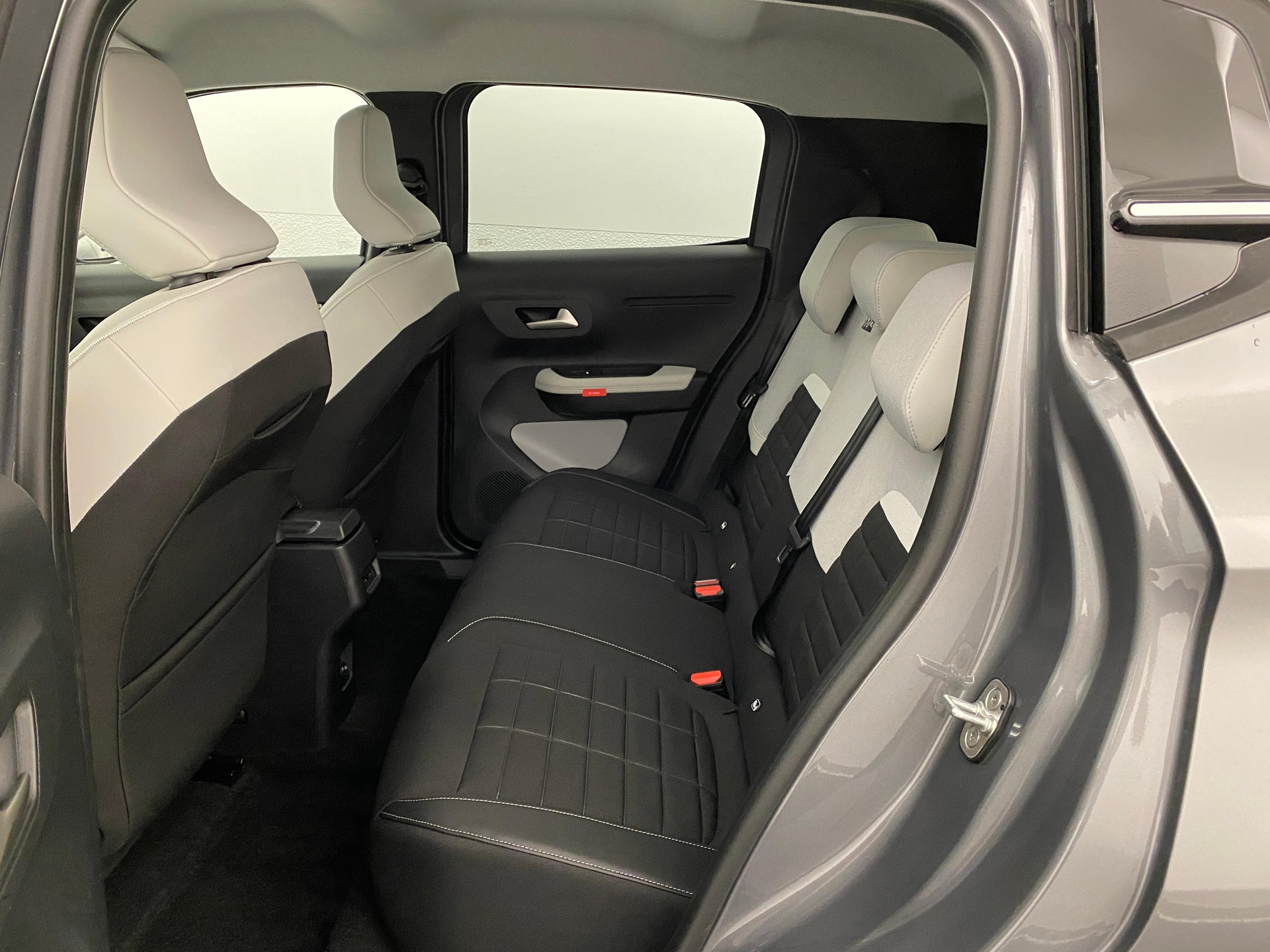CITROEN C3 1.2 Hybrid Max-image-15