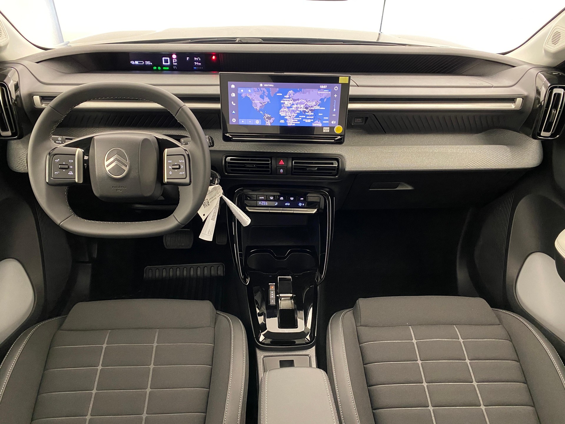 CITROEN C3 1.2 Hybrid Max-image-12