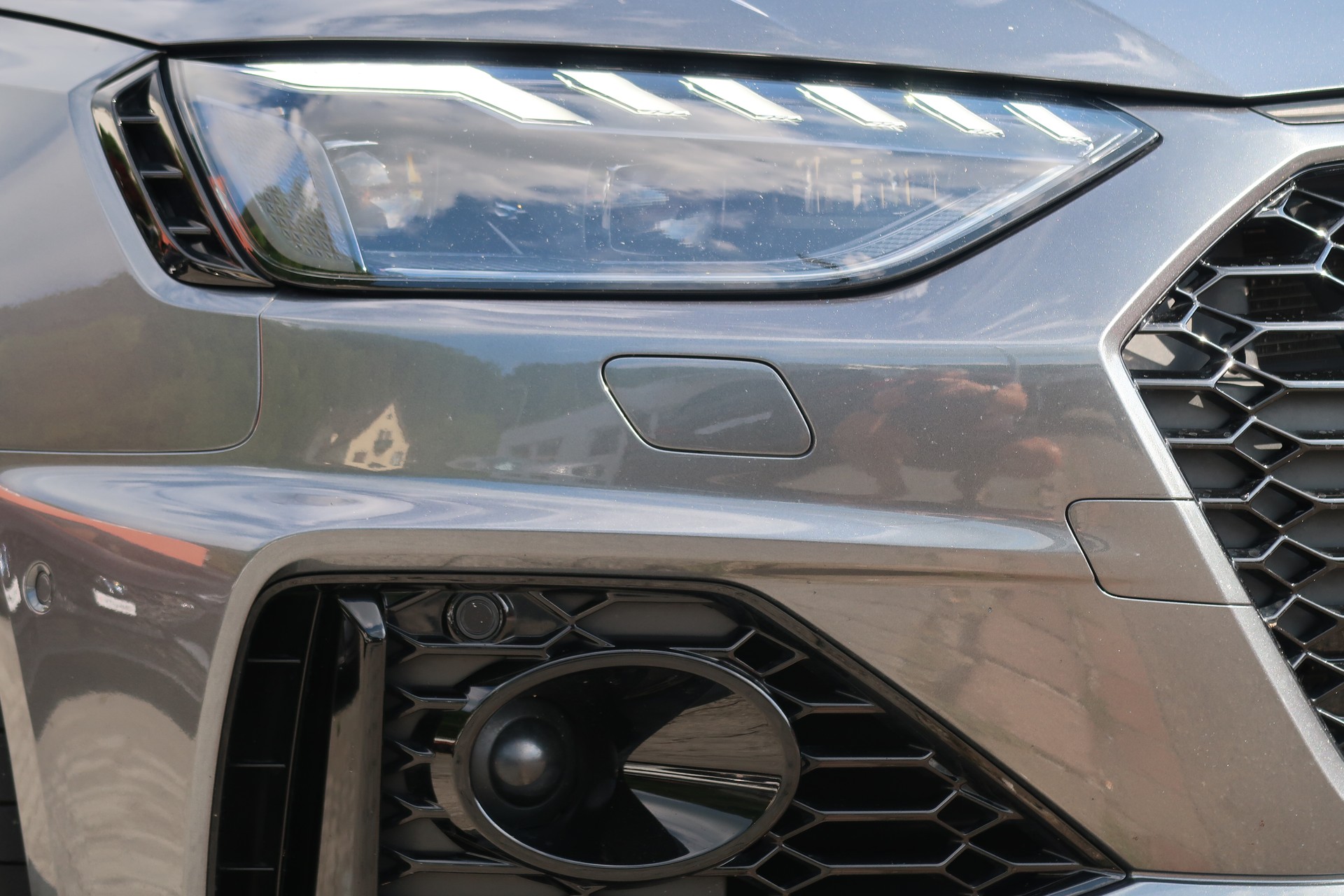 AUDI RS4 Avant quattro tiptronic-image-6