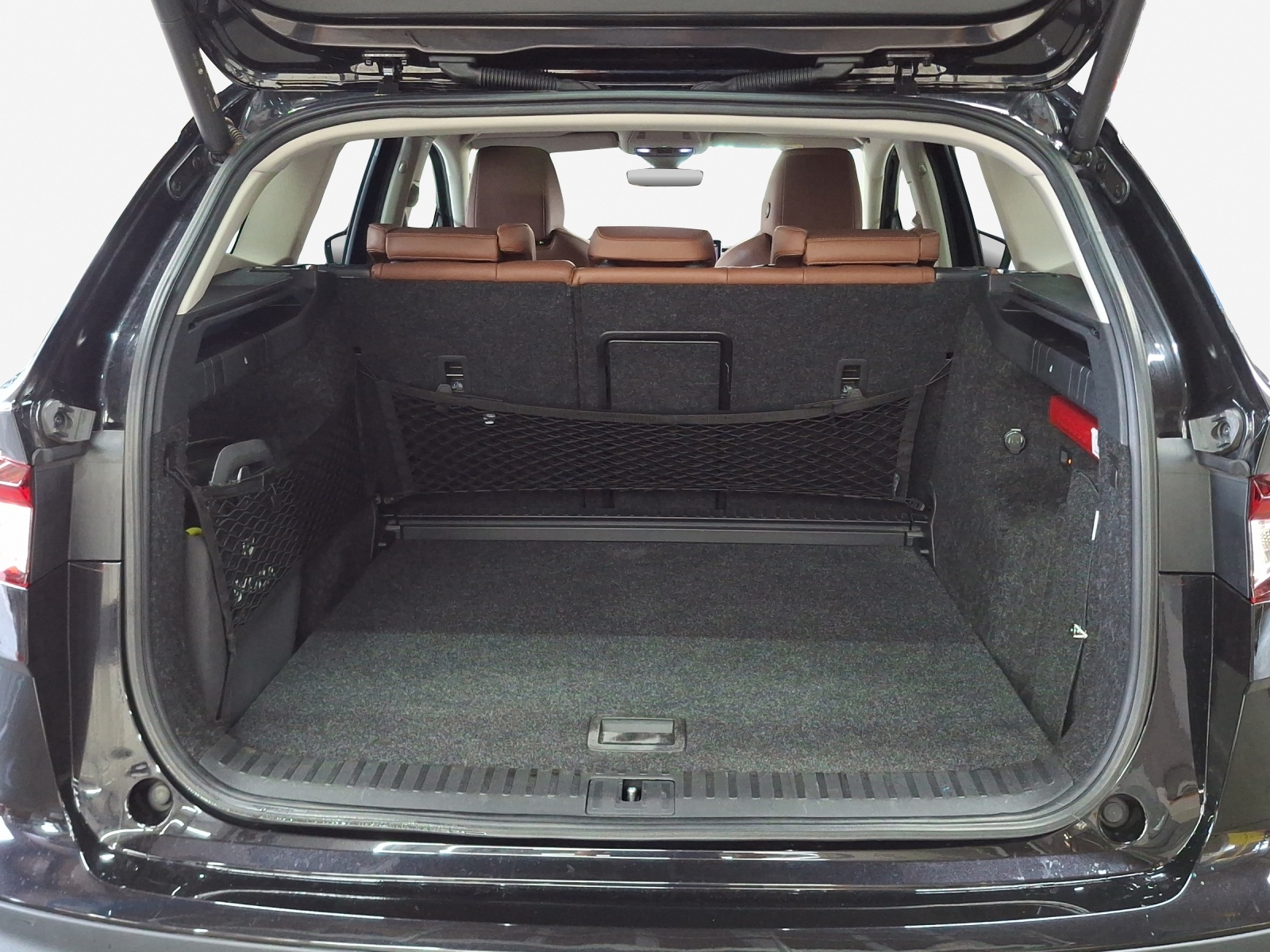 SKODA Enyaq iV 80x-image-12
