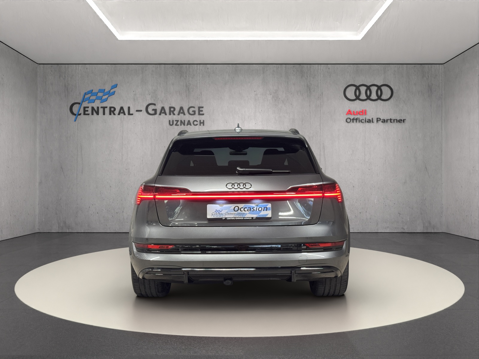 AUDI e-tron S quattro-image-3