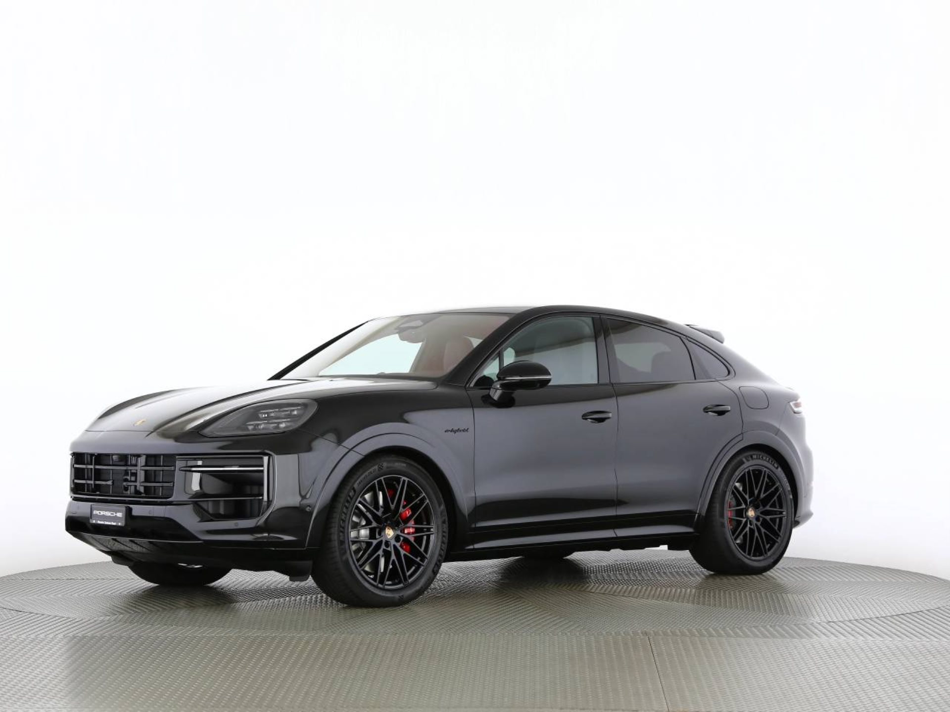 PORSCHE Cayenne S E-Hybrid Coupé Black Edition-image-9