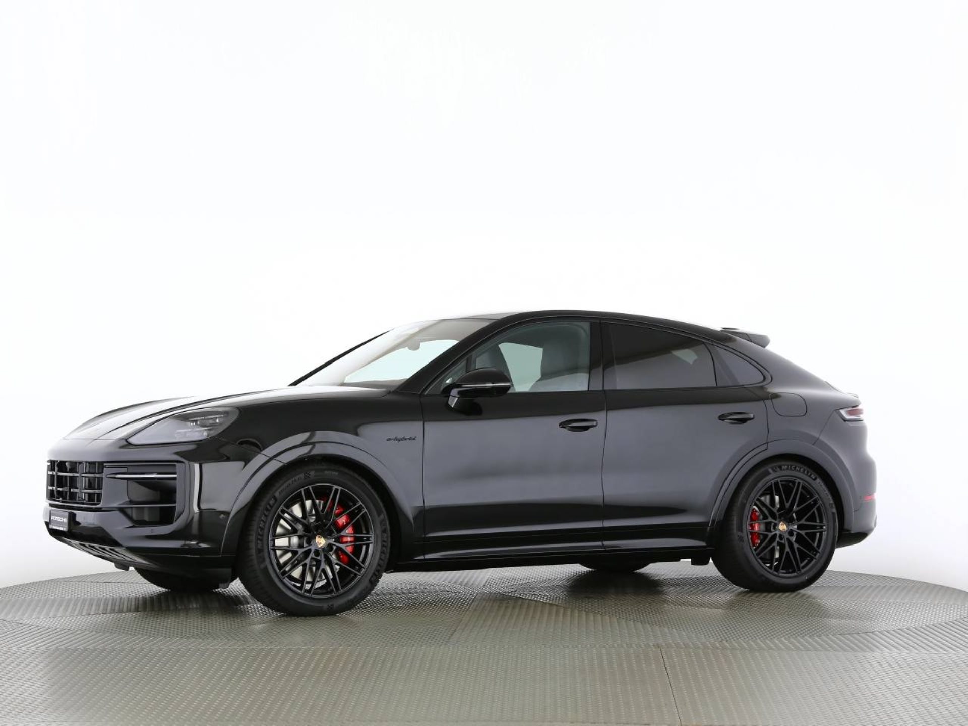 PORSCHE Cayenne S E-Hybrid Coupé Black Edition-image-13
