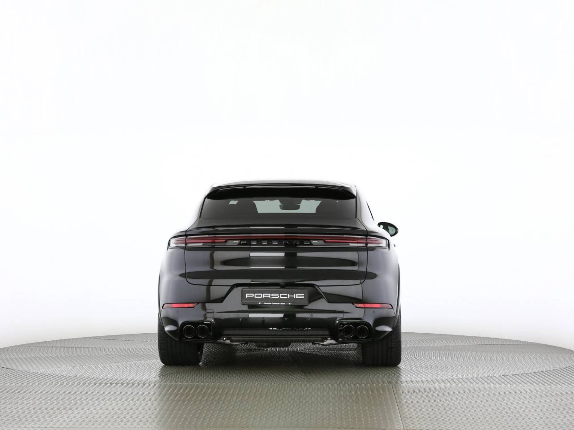 PORSCHE Cayenne S E-Hybrid Coupé Black Edition-image-17