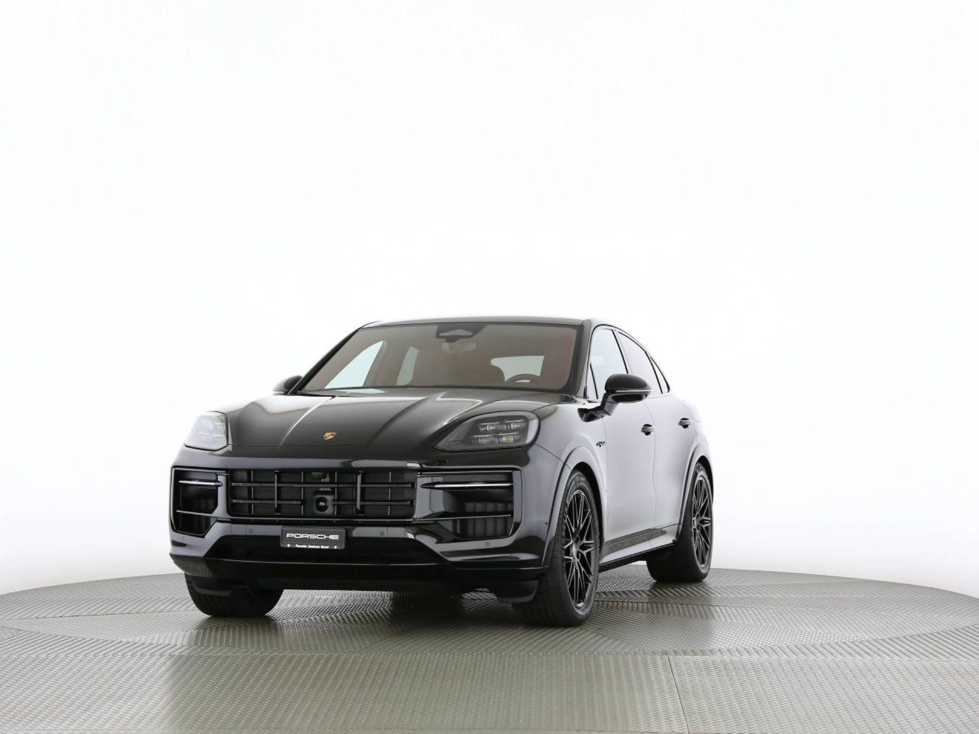 PORSCHE Cayenne S E-Hybrid Coupé Black Edition-image-8