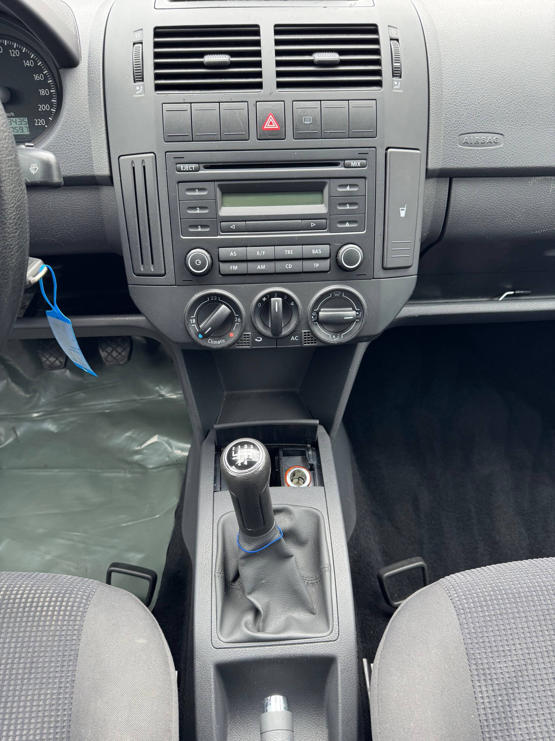 VW Polo 1.4 16V FSI Comfortline-image-12