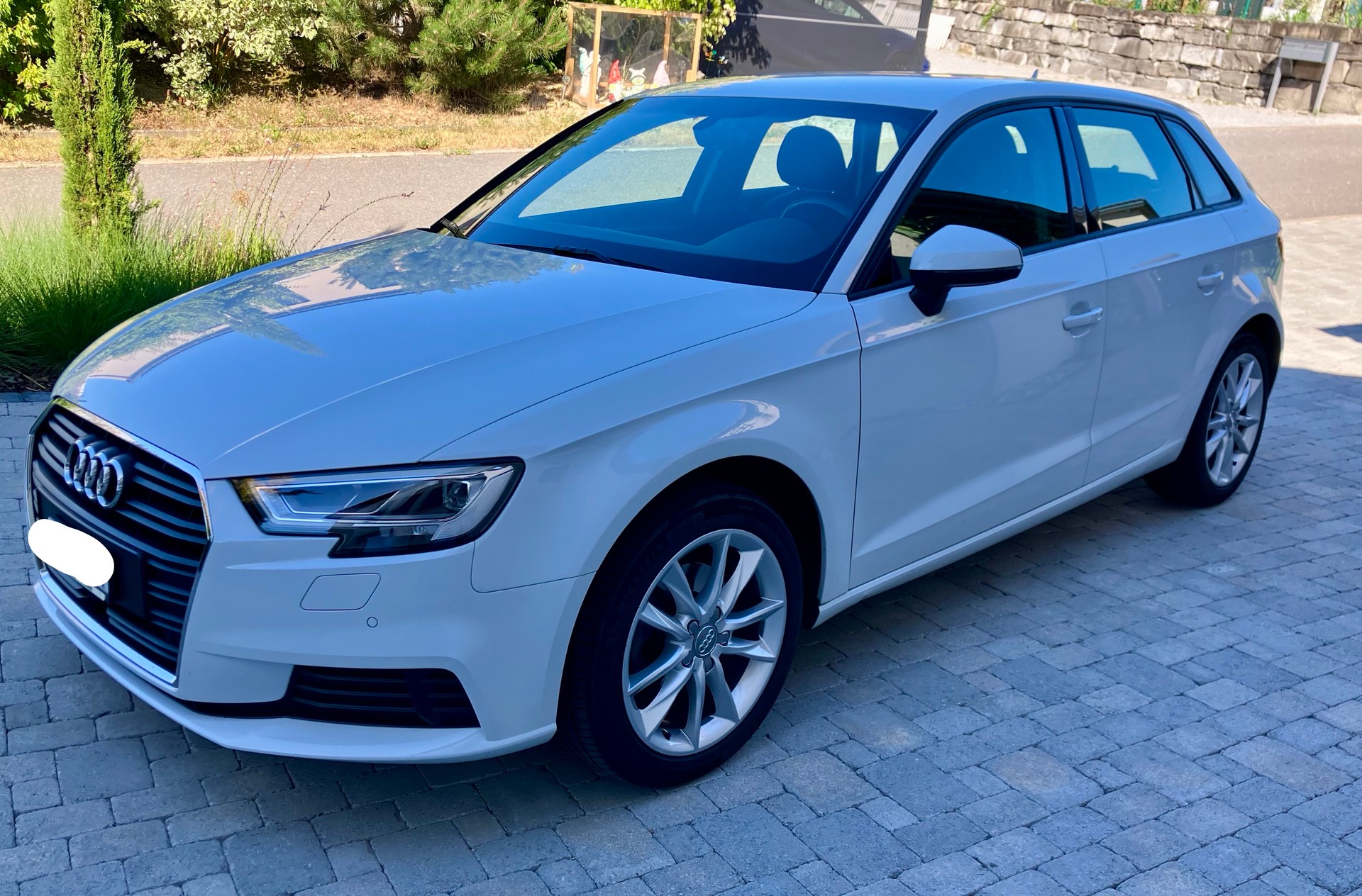 AUDI 1.4 T FSI S-Tronic-image-5