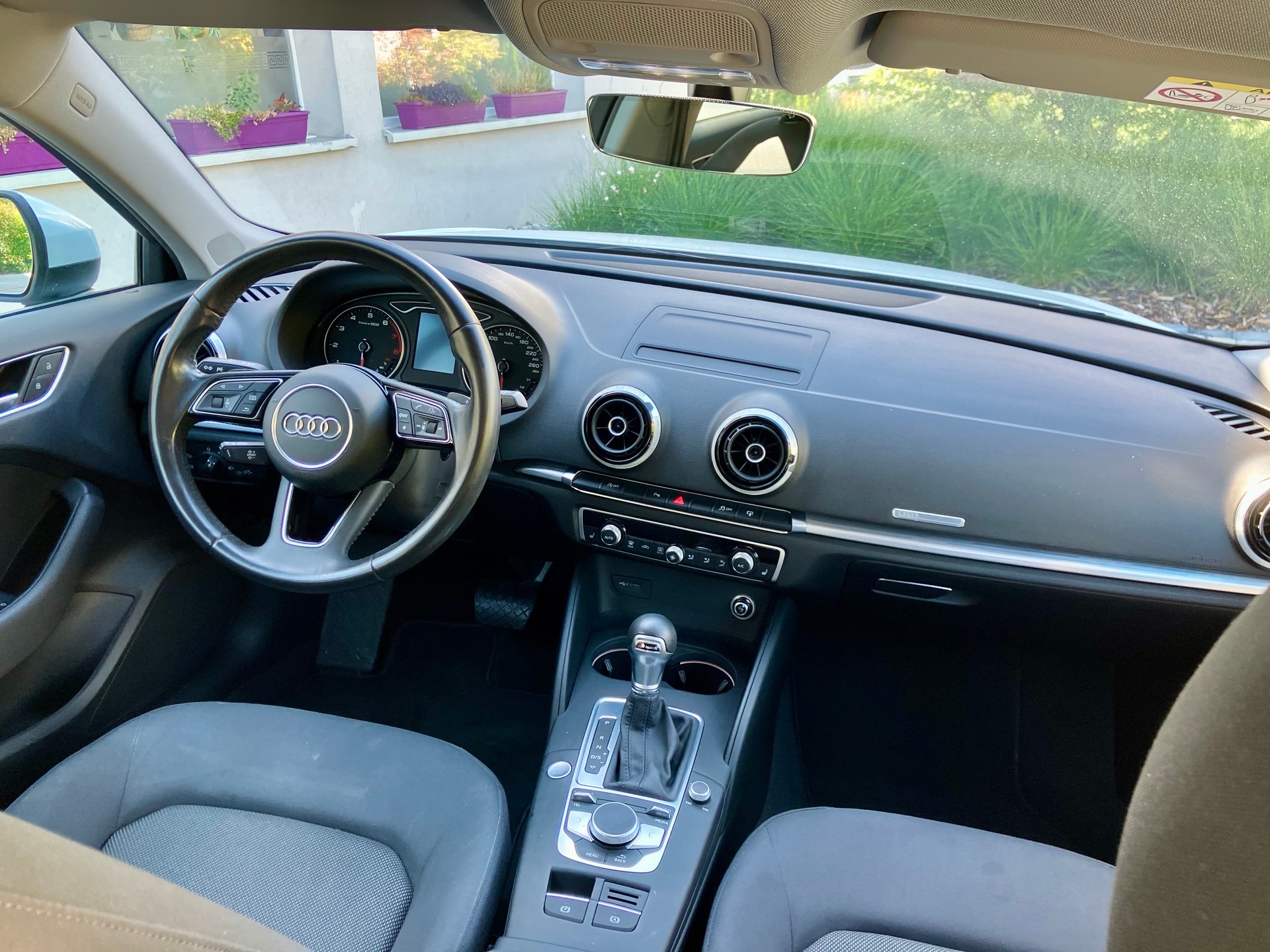AUDI 1.4 T FSI S-Tronic-image-13