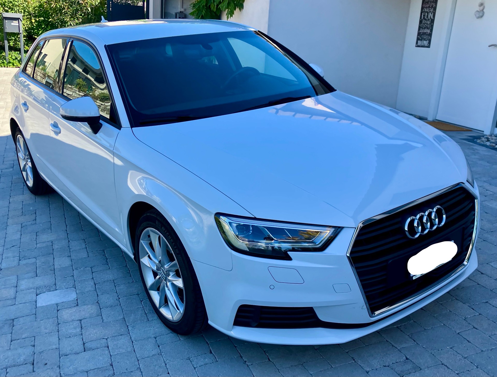 AUDI 1.4 T FSI S-Tronic-image-10