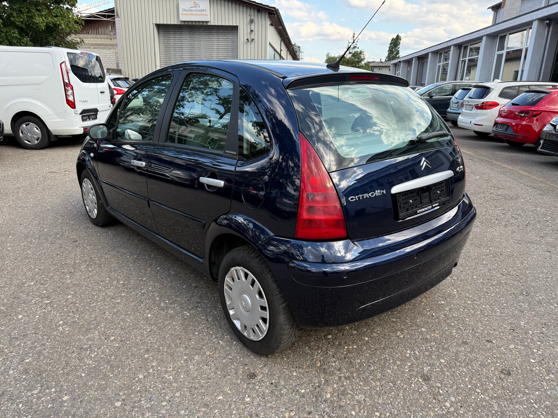 CITROEN C3 1.4i Exclusive-image-3