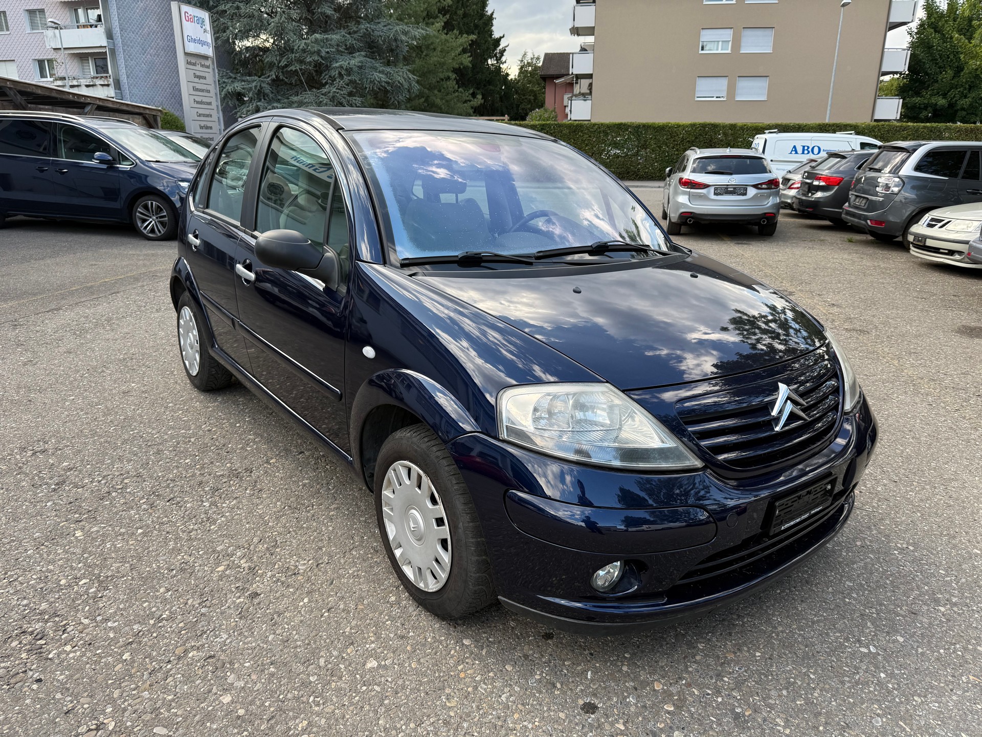 CITROEN C3 1.4i Exclusive-image-1