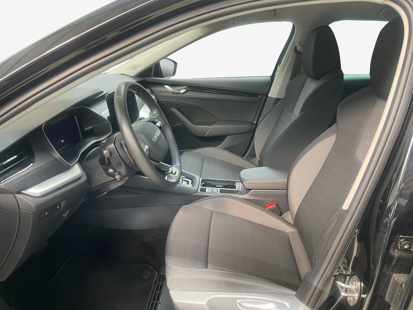 SKODA Octavia Combi 1.5 TSI mHEV DSG Dynamic-image-7
