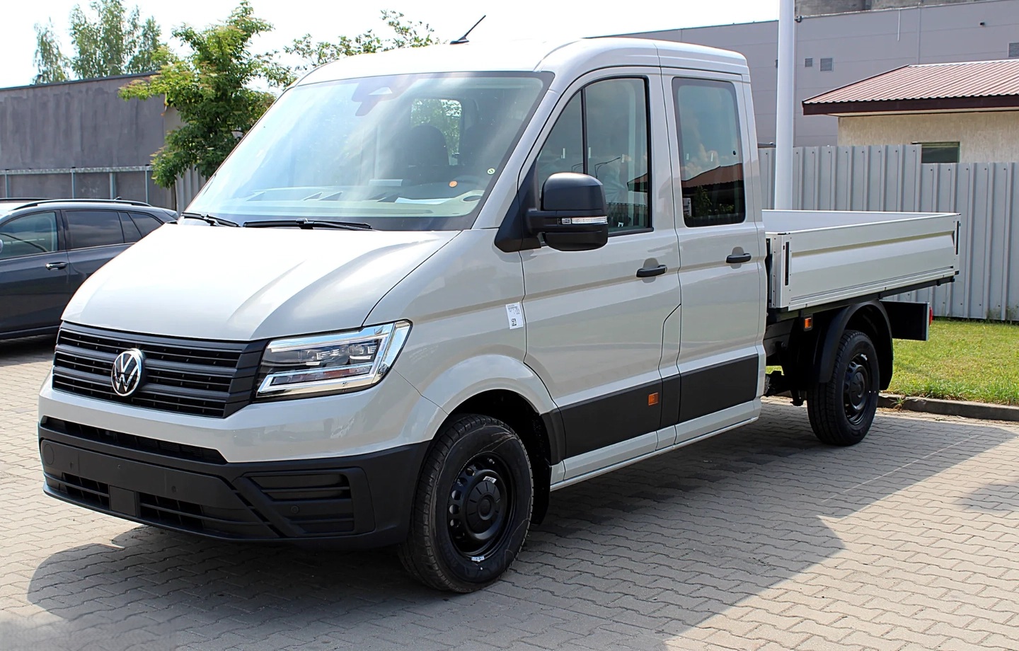 VW Crafter 35 2.0 TDI L3 DoKa-image-0