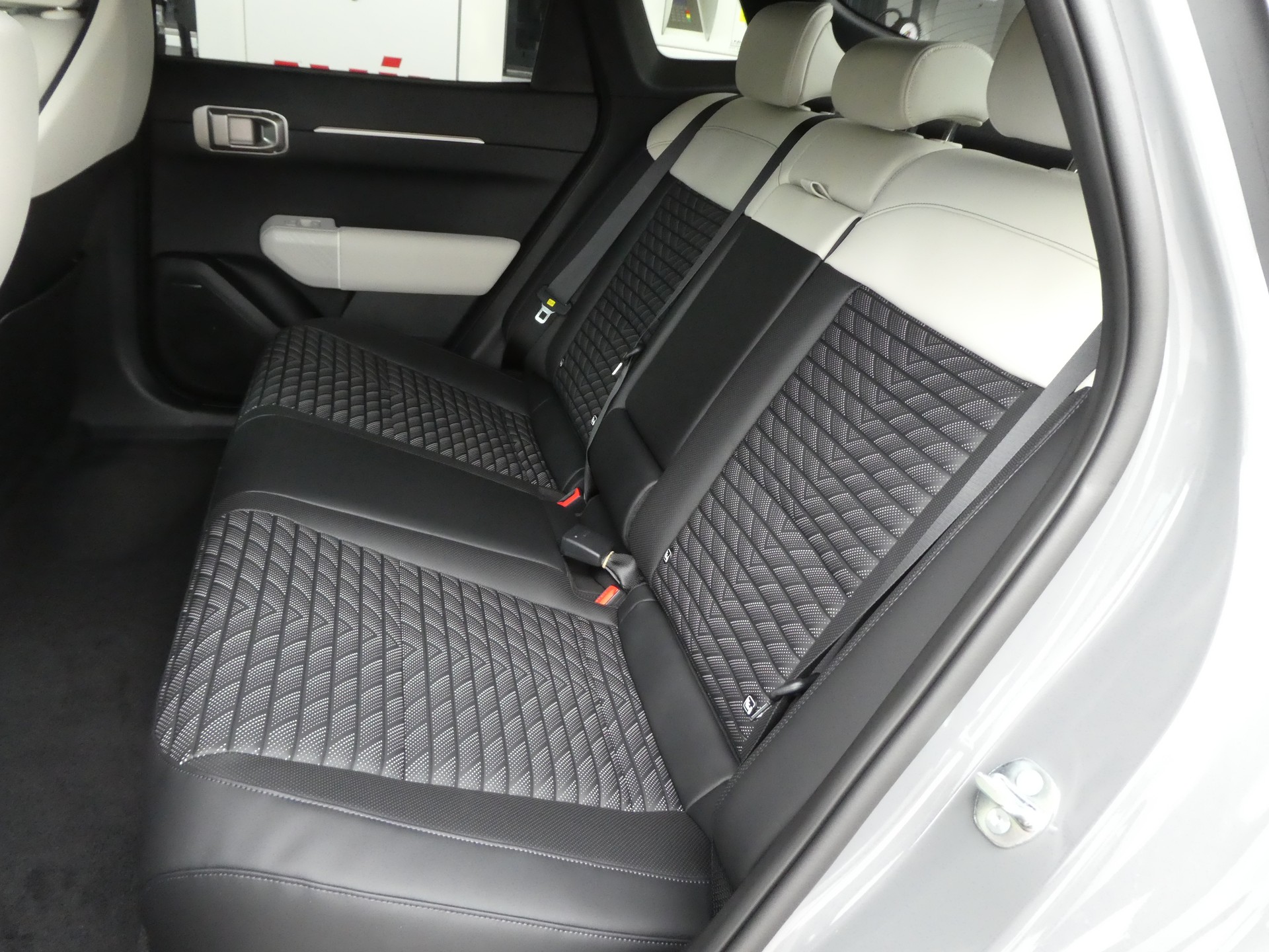 KIA EV4 81,4 kWh GT-Line-image-12