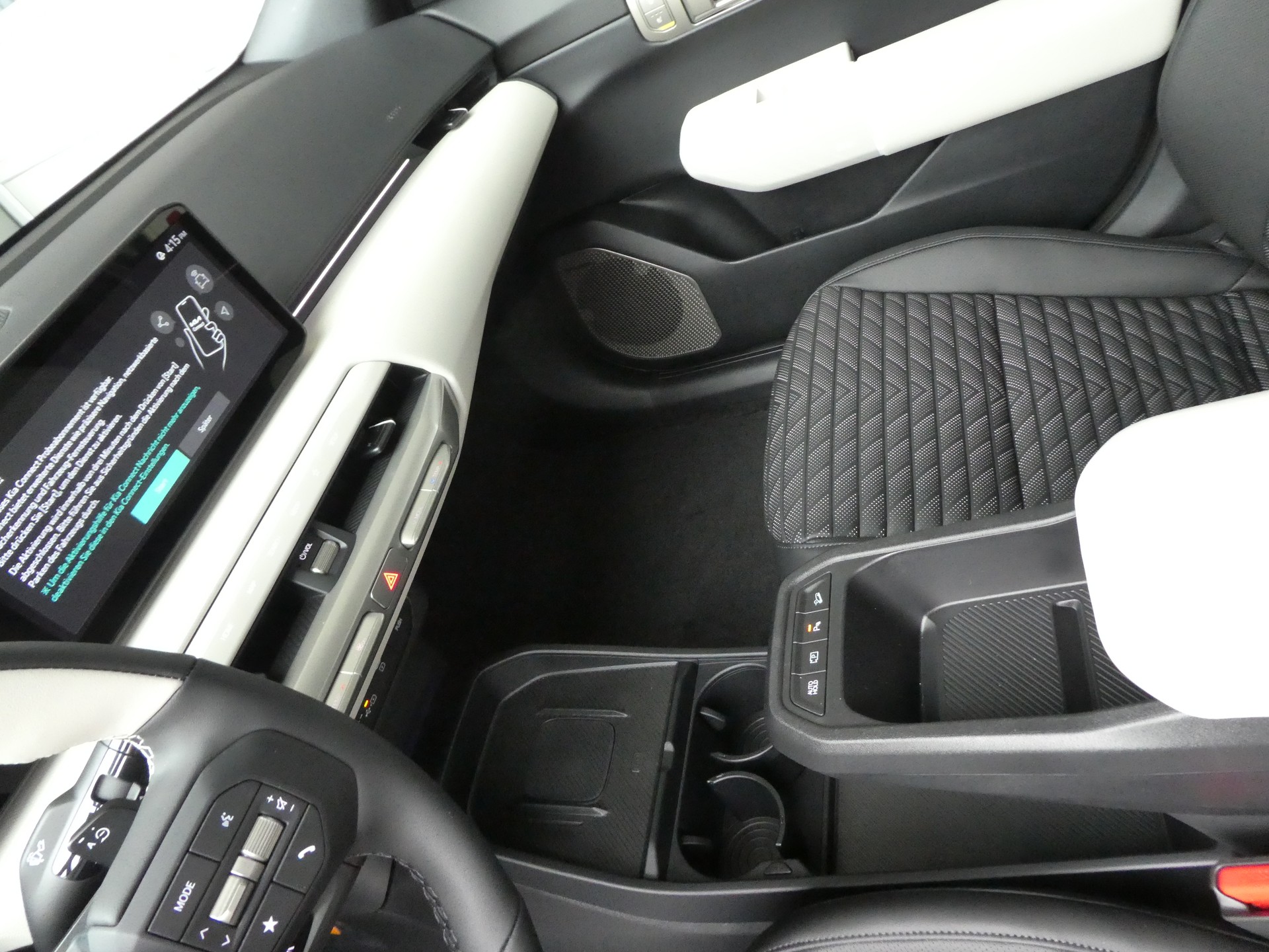 KIA EV4 81,4 kWh GT-Line-image-10