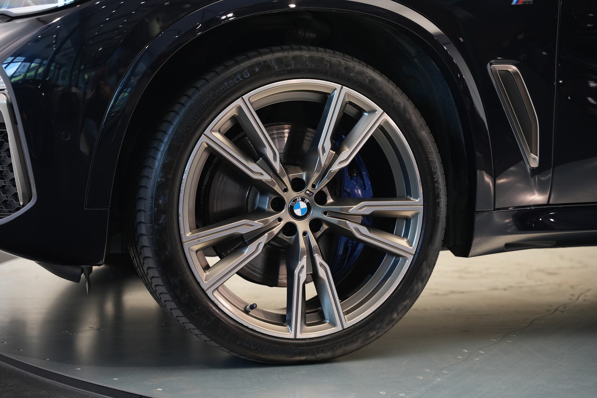 BMW X5 xDrive M50d Steptronic *CH-Fahrzeug* *Pano* *HuD* *Laser*-image-42
