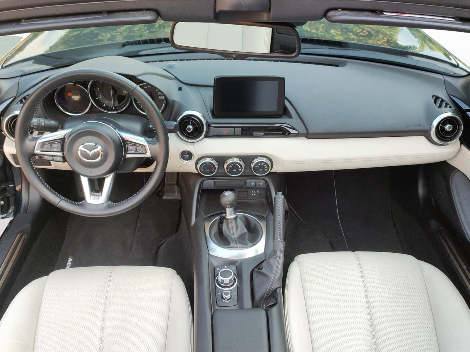 MAZDA MX-5 2.0 Million Stars-image-10
