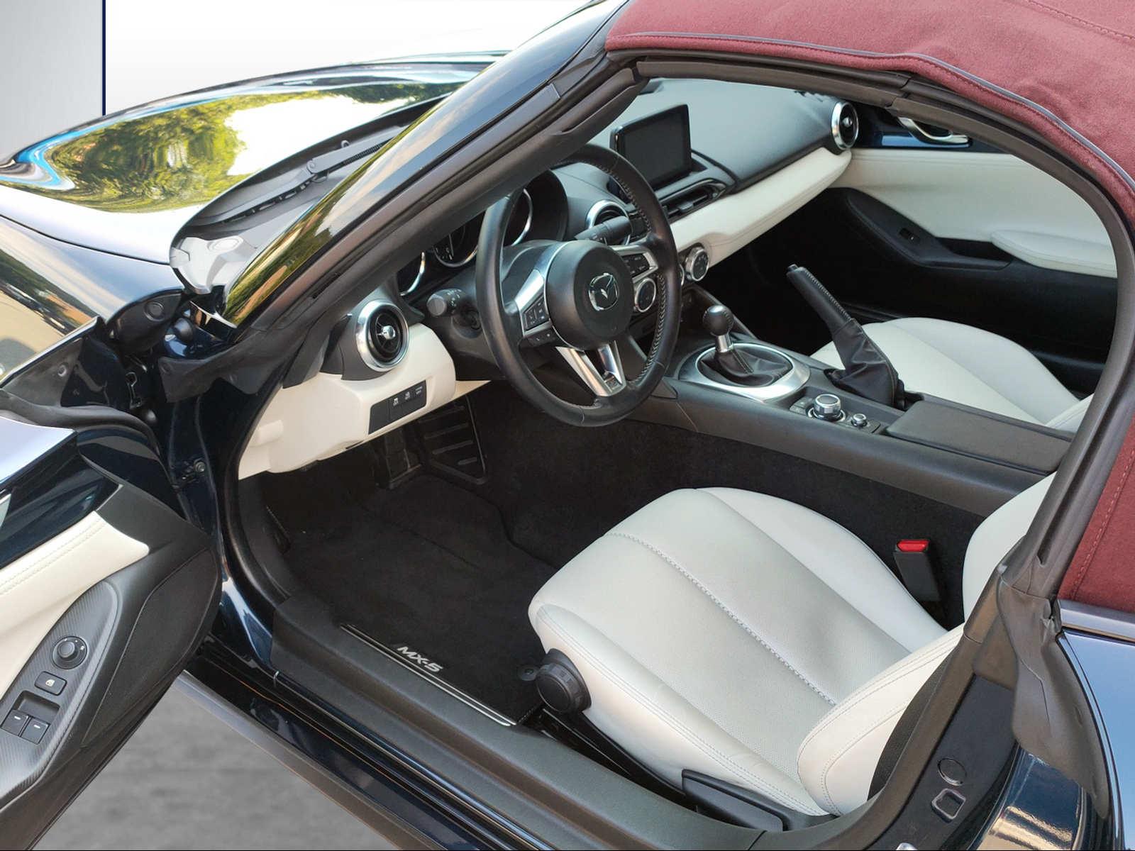 MAZDA MX-5 2.0 Million Stars-image-6