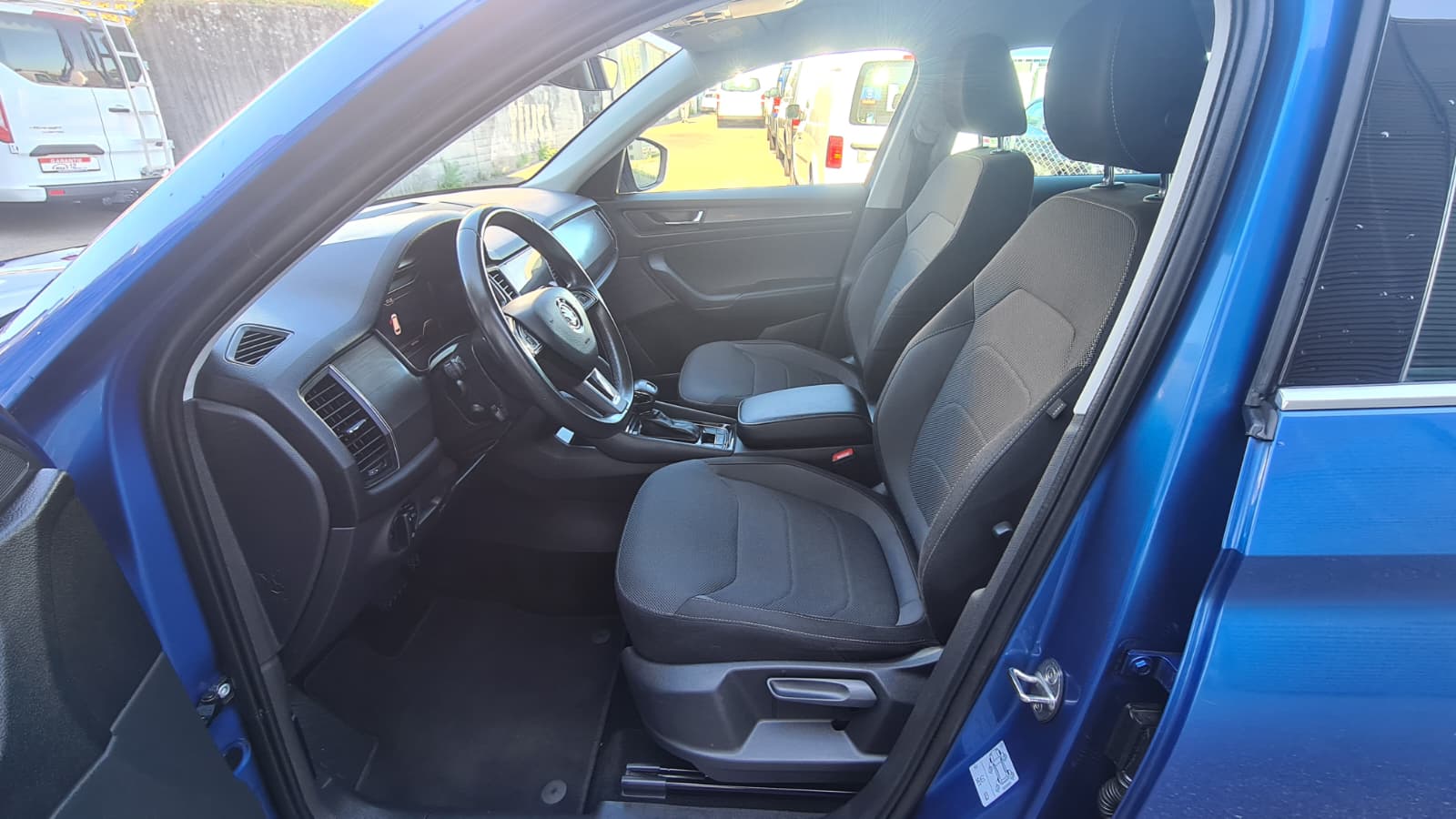 SKODA Kodiaq 2.0 TDI CR Ambition 4x4 DSG ** GR-Navi ** RF-Kamera ** Anh-Kupplung ** Abstandsregelsysteme ** Frisch Ab MFK & Service **-image-17