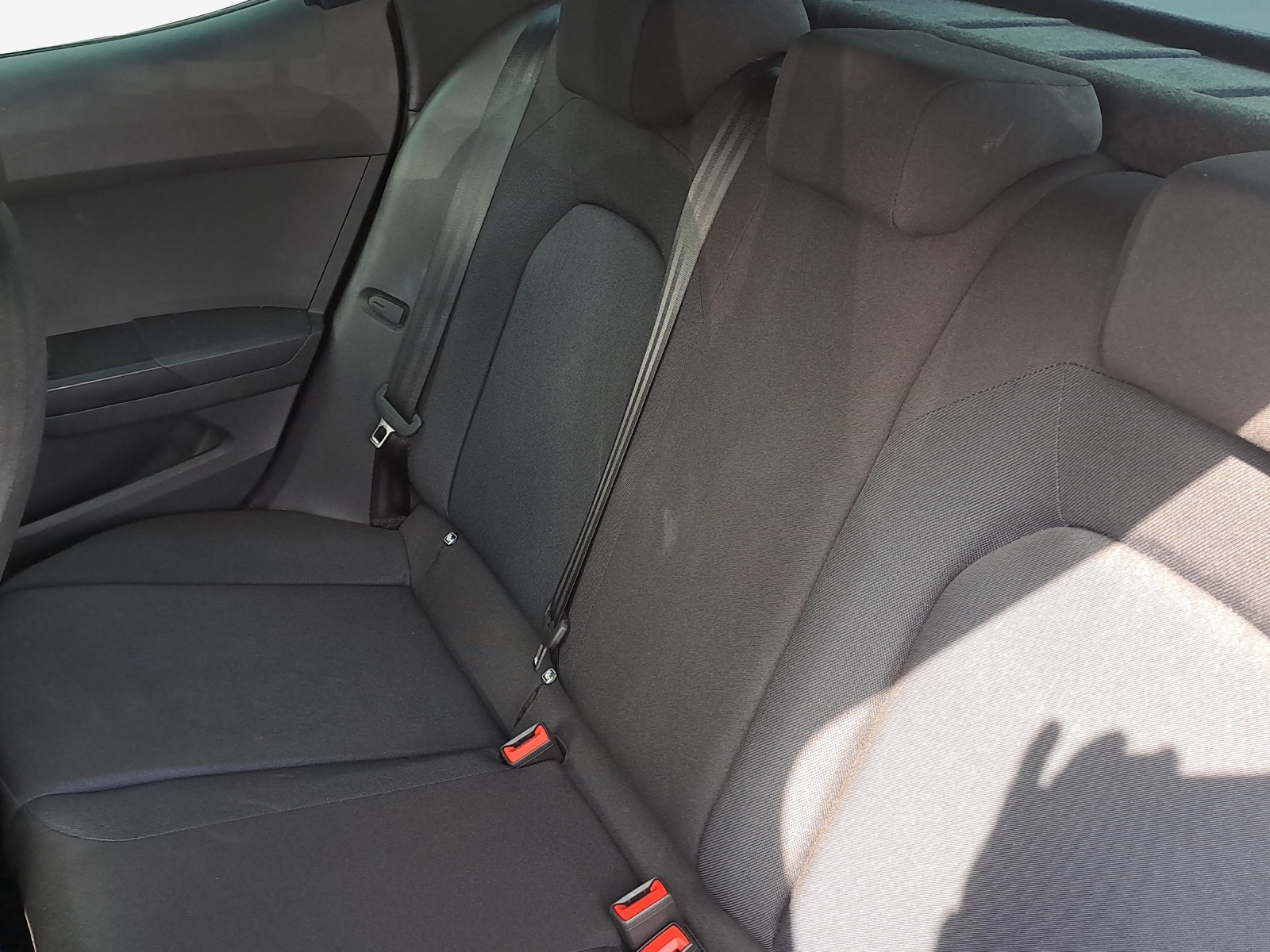 SEAT Arona 1.0 TSI Eco FR DSG-image-11