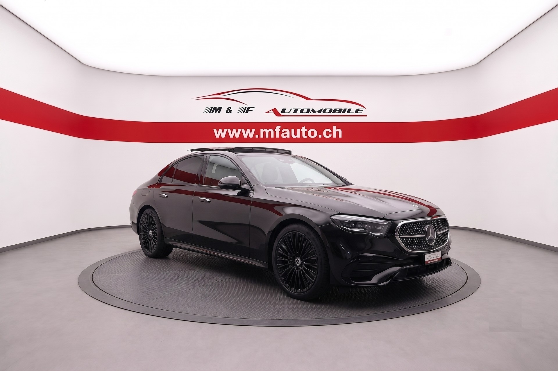 MERCEDES-BENZ E 220 d AMG Line 4matic CH FAHRZEUG-image-1