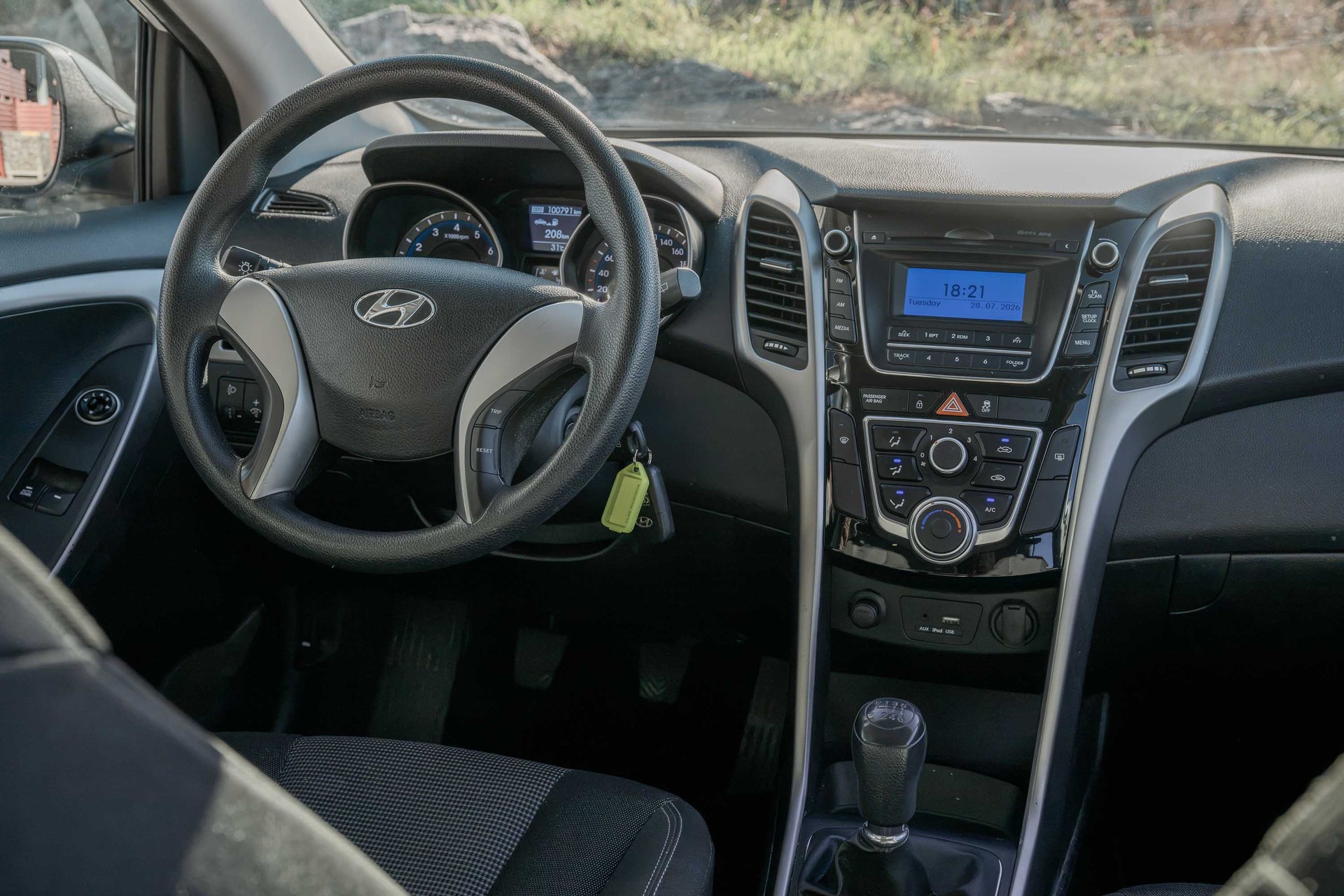 HYUNDAI i30 1.4 Pica-image-12