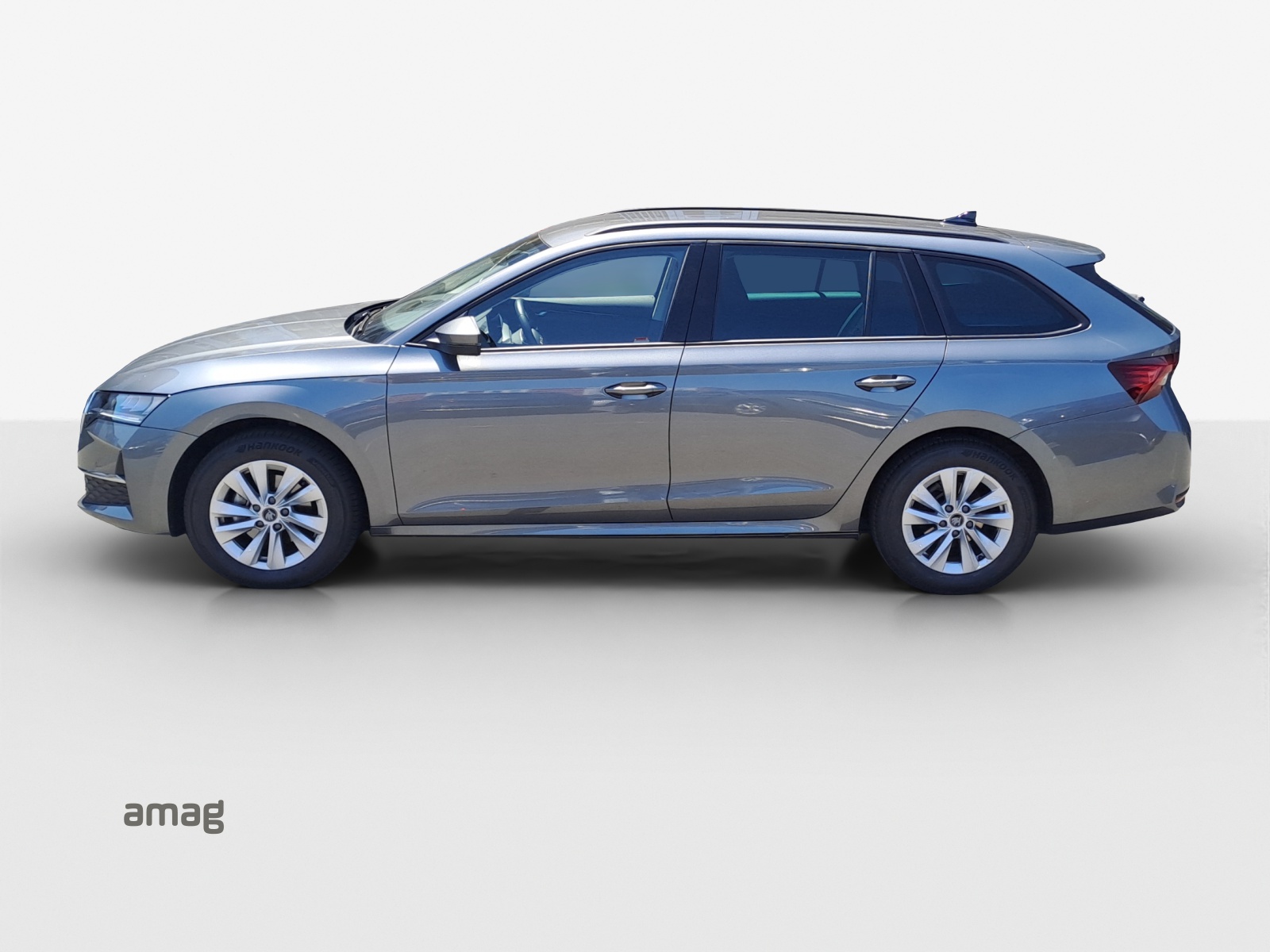 SKODA Octavia Combi 2.0 TDI DSG Selection-image-1