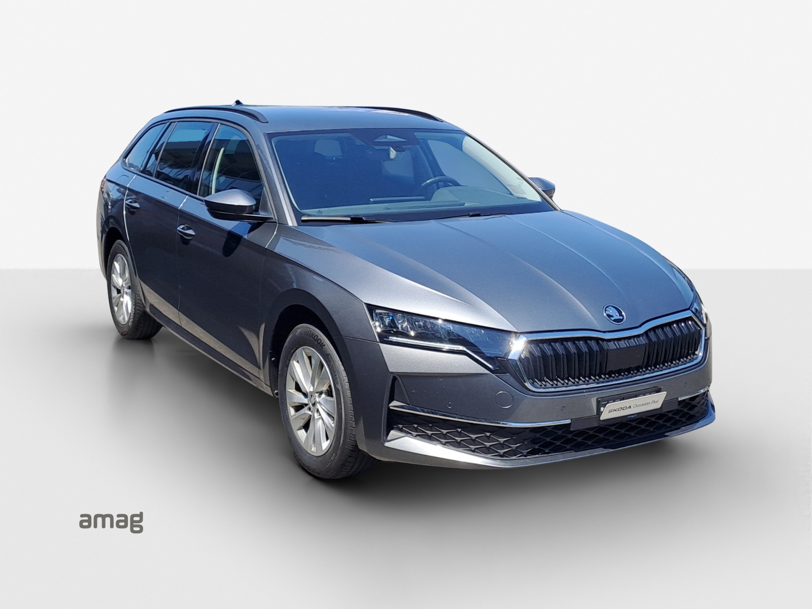 SKODA Octavia Combi 2.0 TDI DSG Selection-image-5