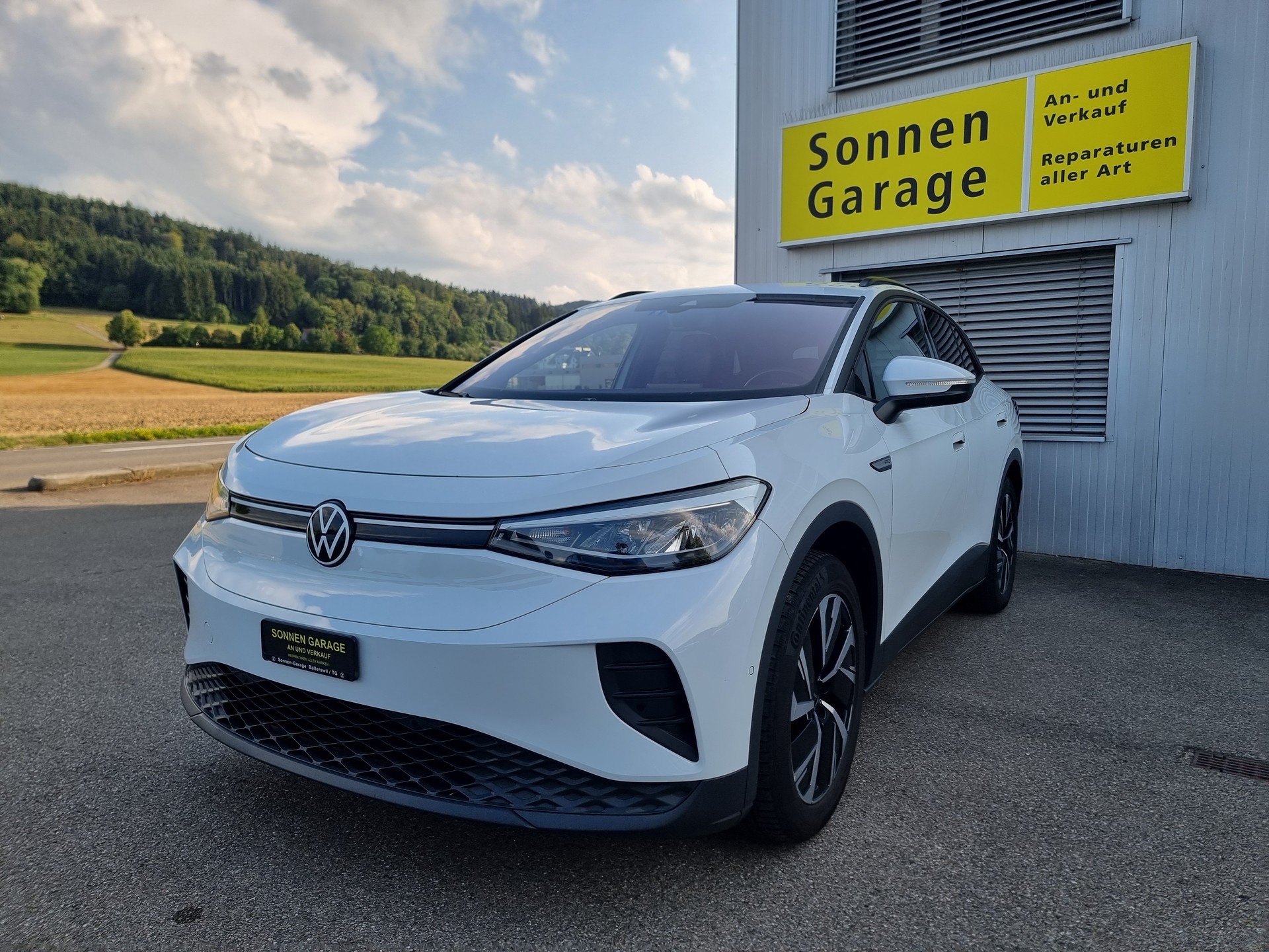 VW ID.4 Pro Performance 77 kWh Life Plus-image-0