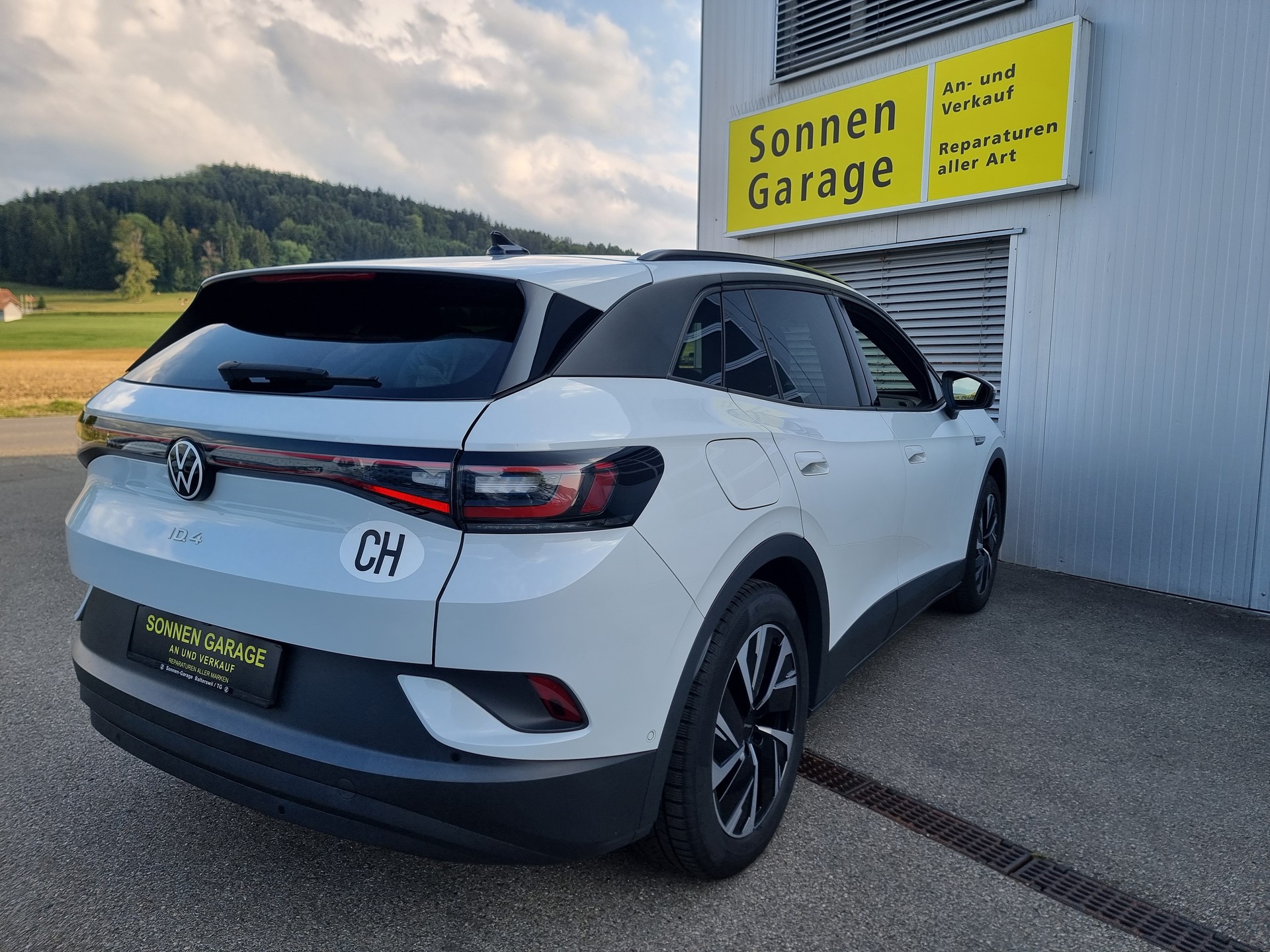VW ID.4 Pro Performance 77 kWh Life Plus-image-13