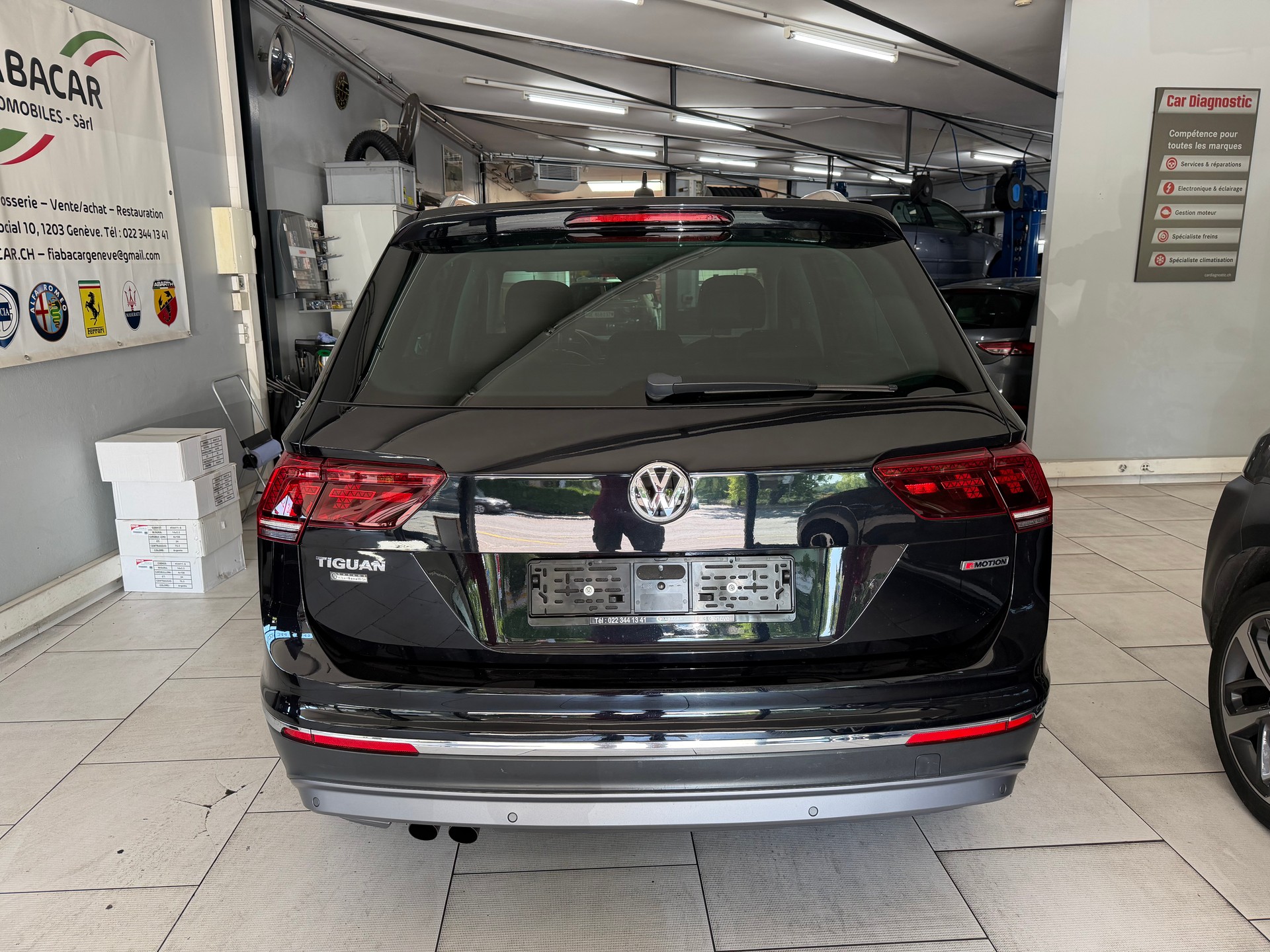 VW Tiguan 2.0TSI Highline 4Motion DSG-image-2