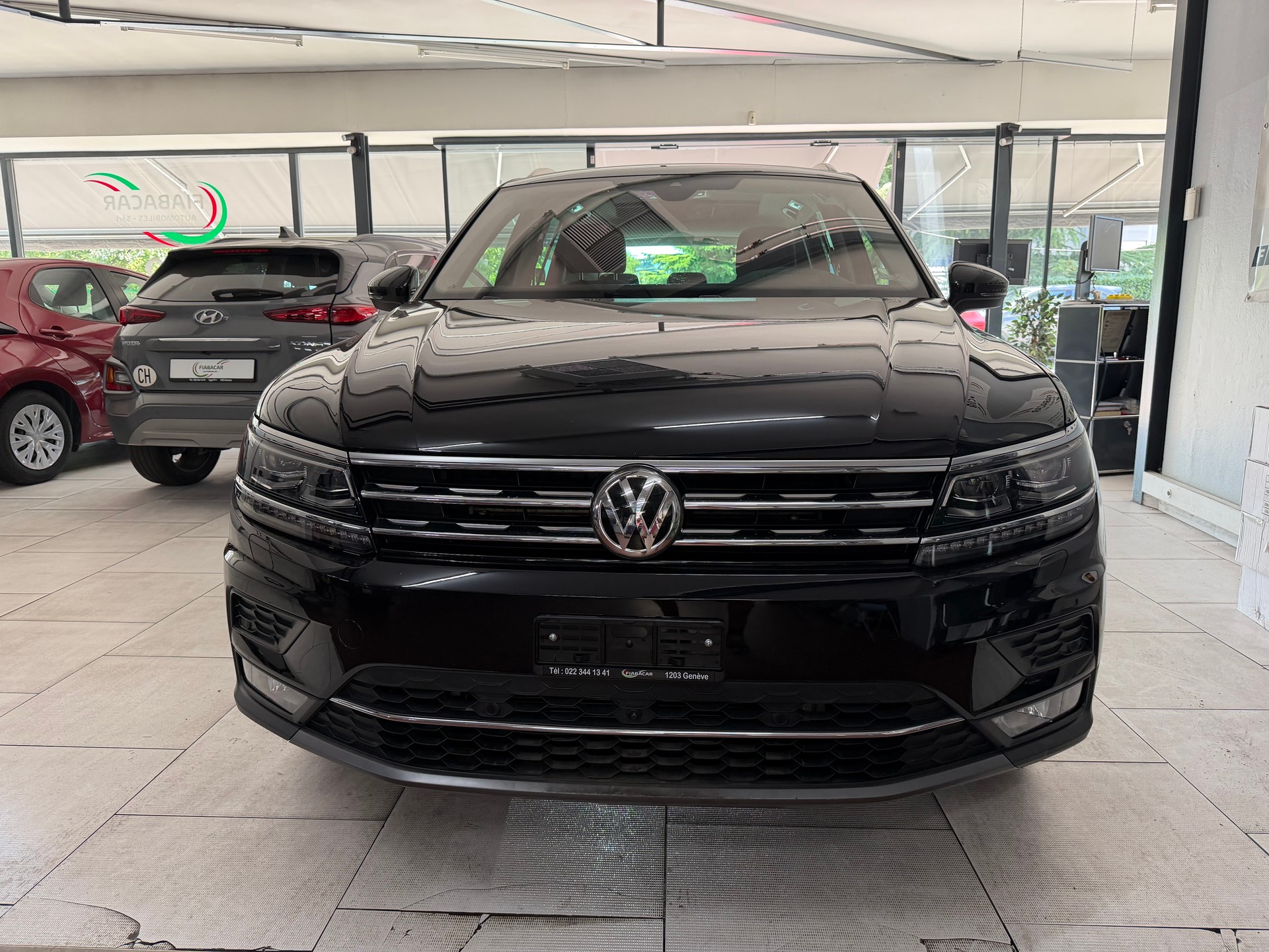 VW Tiguan 2.0TSI Highline 4Motion DSG-image-1