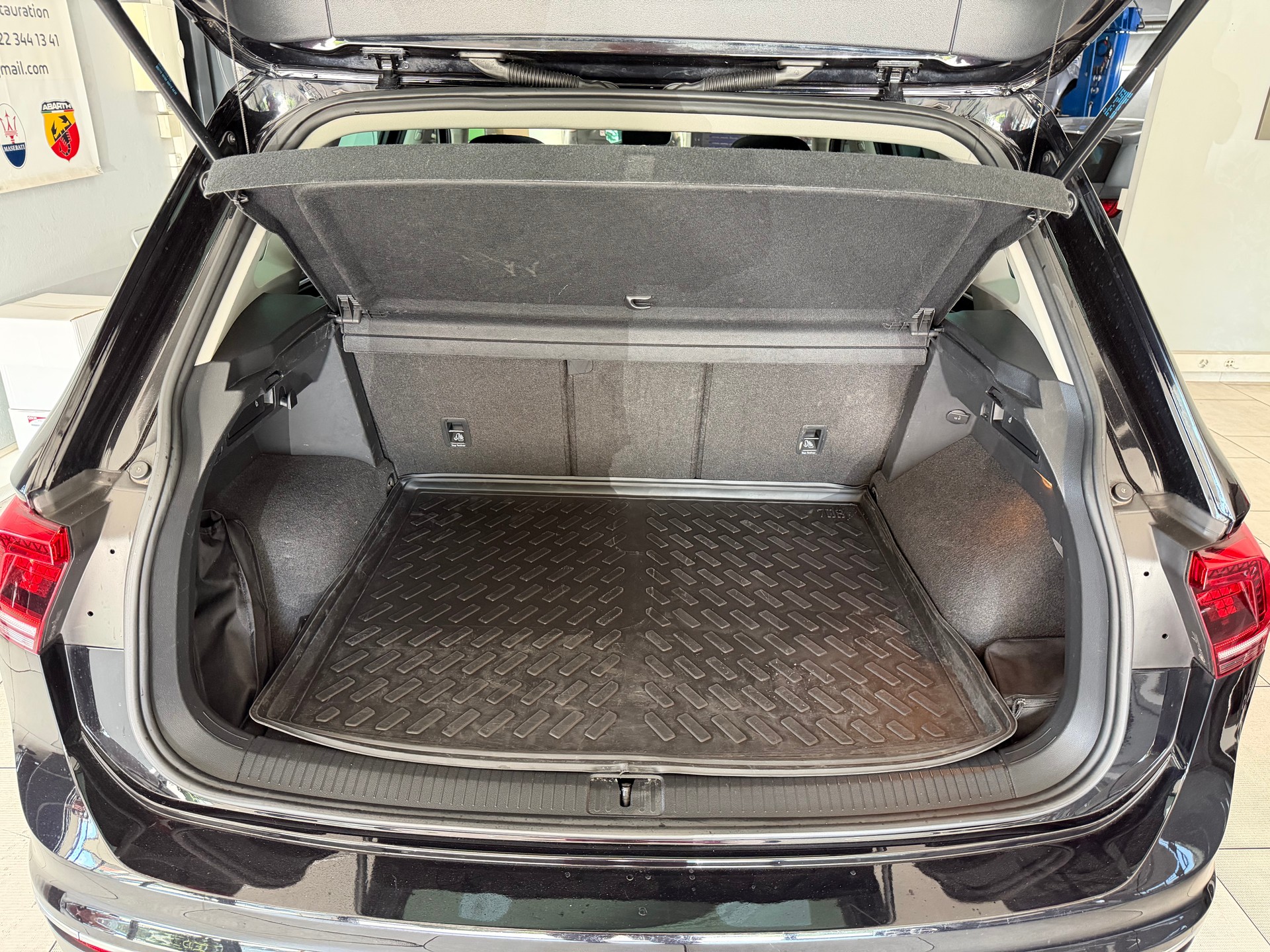 VW Tiguan 2.0TSI Highline 4Motion DSG-image-3