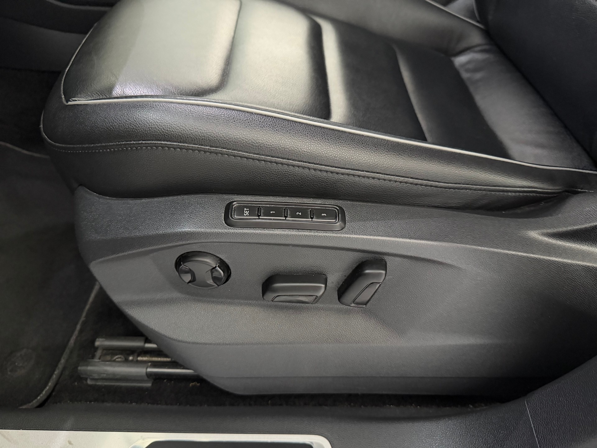 VW Tiguan 2.0TSI Highline 4Motion DSG-image-7