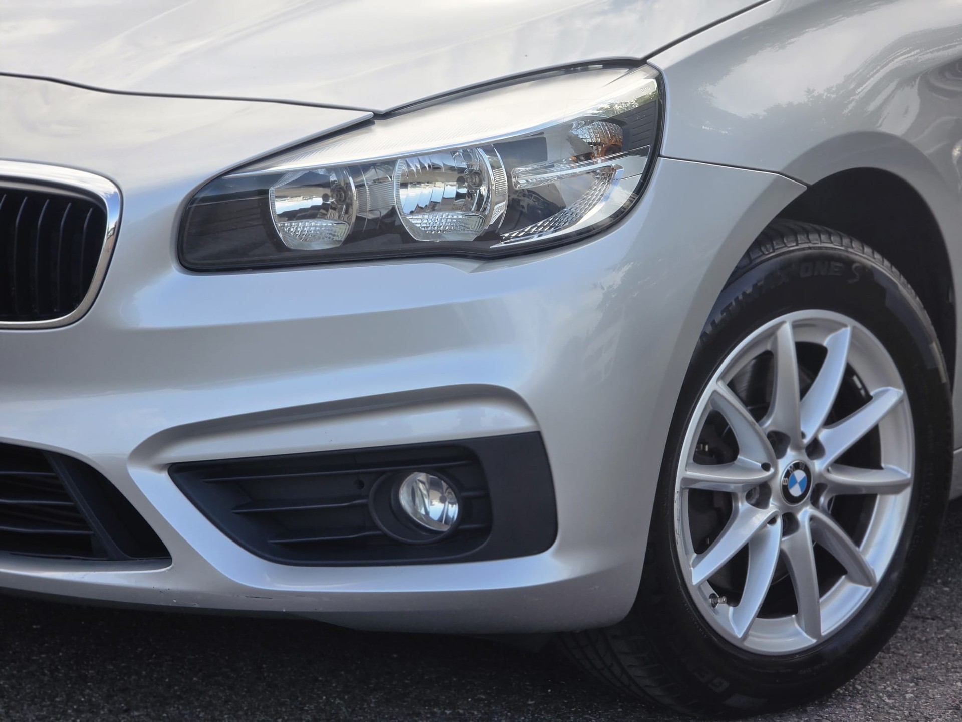 BMW 220d xDrive Active Tourer Steptronic * CH-Fahrzeug * Frisch ab MFK *-image-1