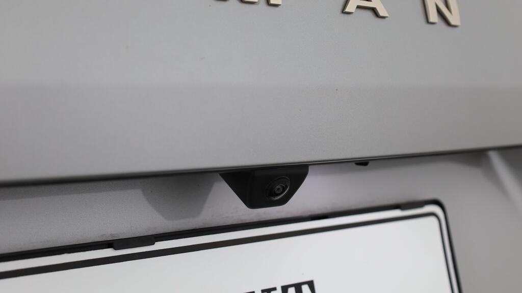 MINI Aceman E-image-15