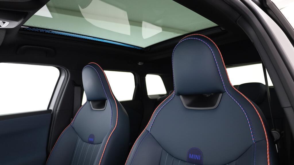 MINI Aceman E-image-17