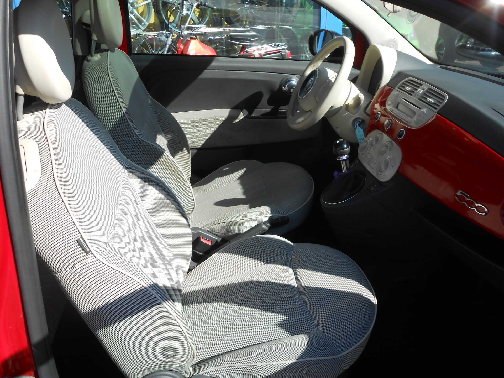 FIAT 500 1.2 Lounge-image-6