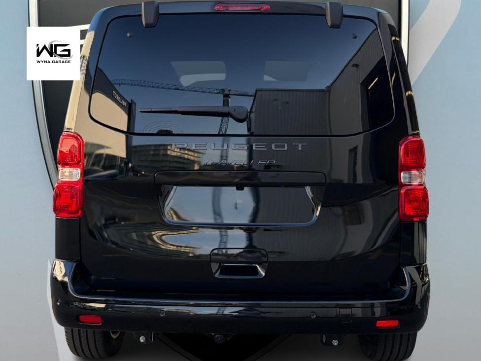 PEUGEOT Traveller Standard 2.2 BlueHDi 180 Business VIP S/S-image-3