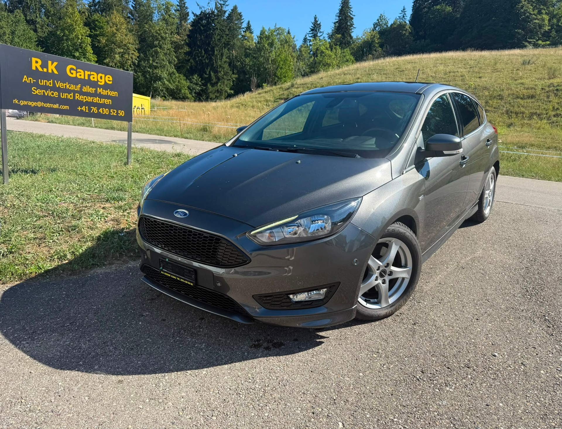 FORD Focus 1.5 SCTi ST Line Automatic-image-0