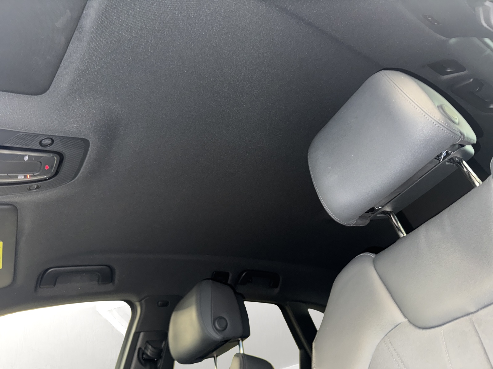 AUDI Q5 2.0 40 TDI quattro S-Tronic-image-15