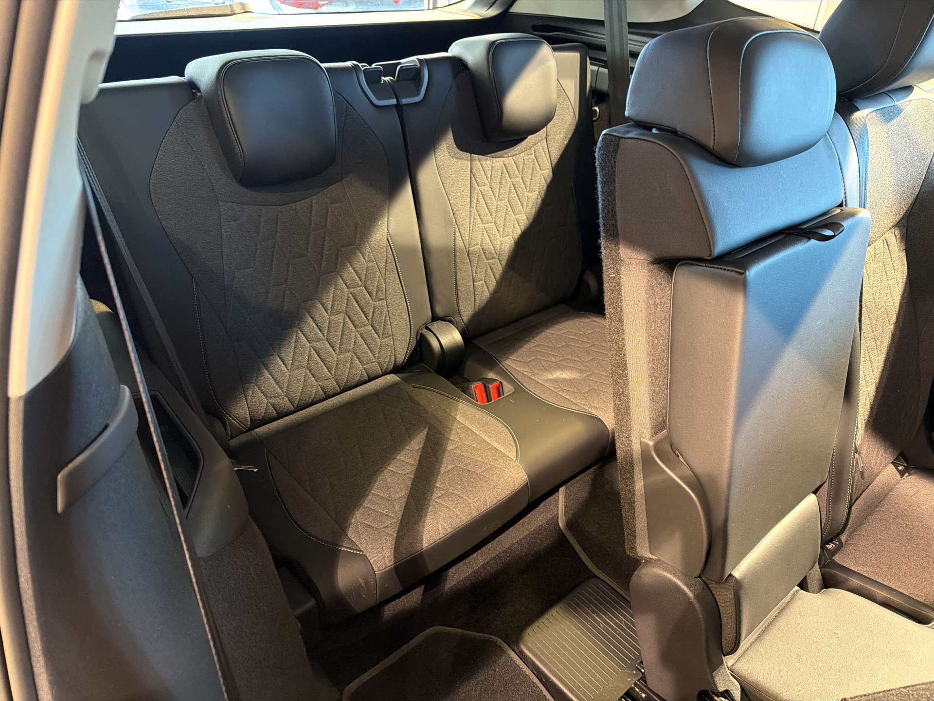 VW Tayron 1.5 TSi evo2 mHEV Life 7-Plätzer DSG-Automat-image-14