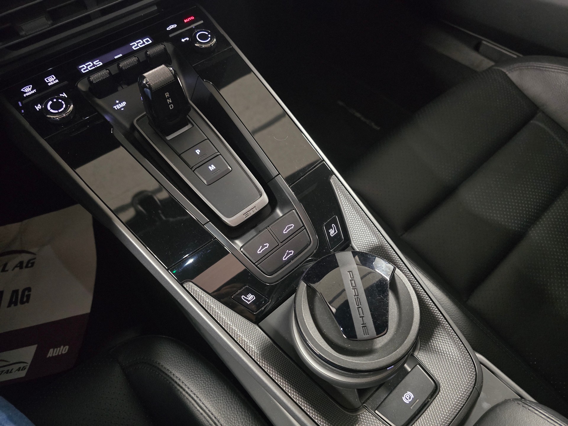 PORSCHE 911 Carrera PDK-image-17